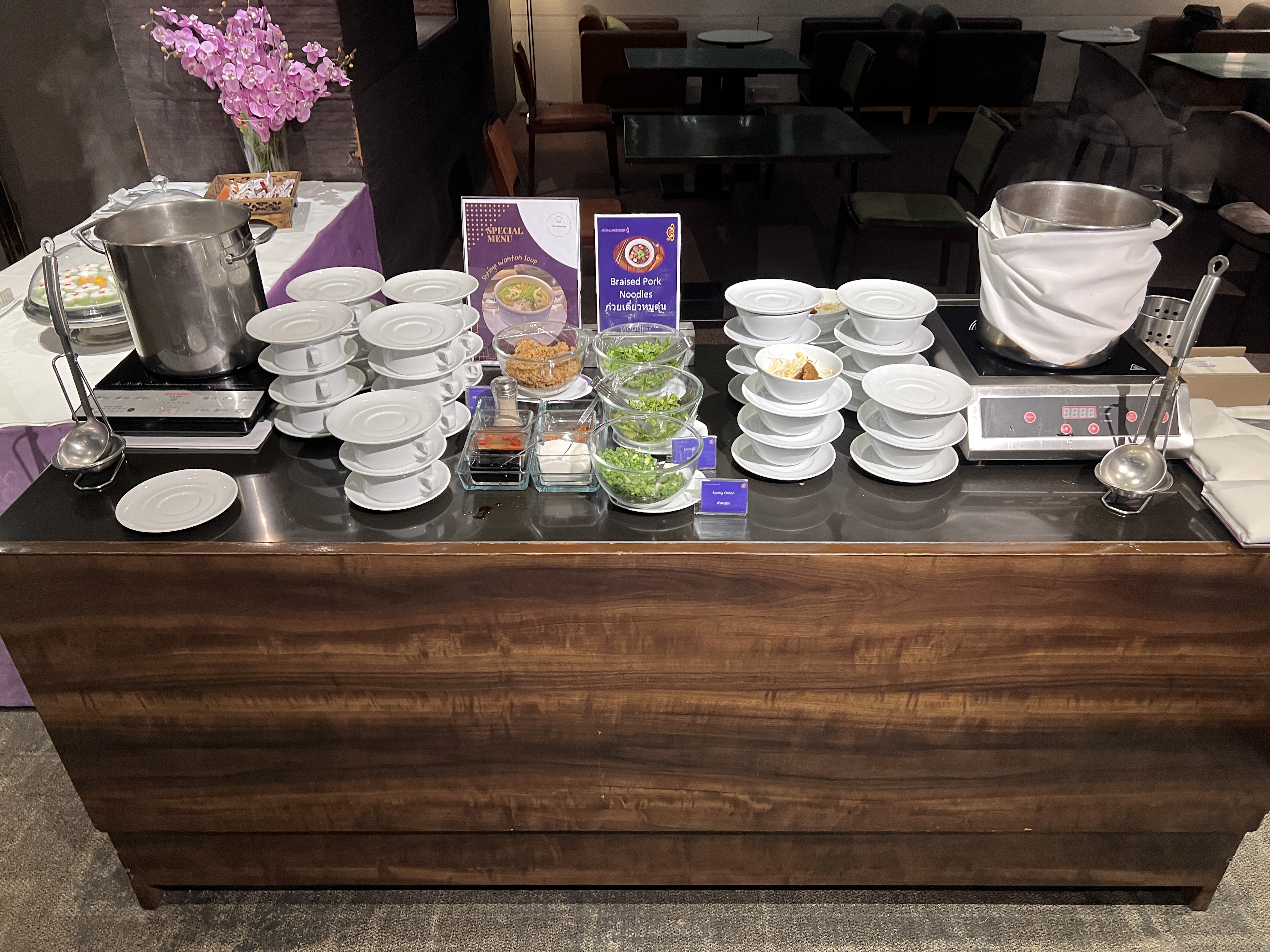 Thai Airways Royal Silk Lounge noodle station Thai Airways Royal Silk Lounge noodle station