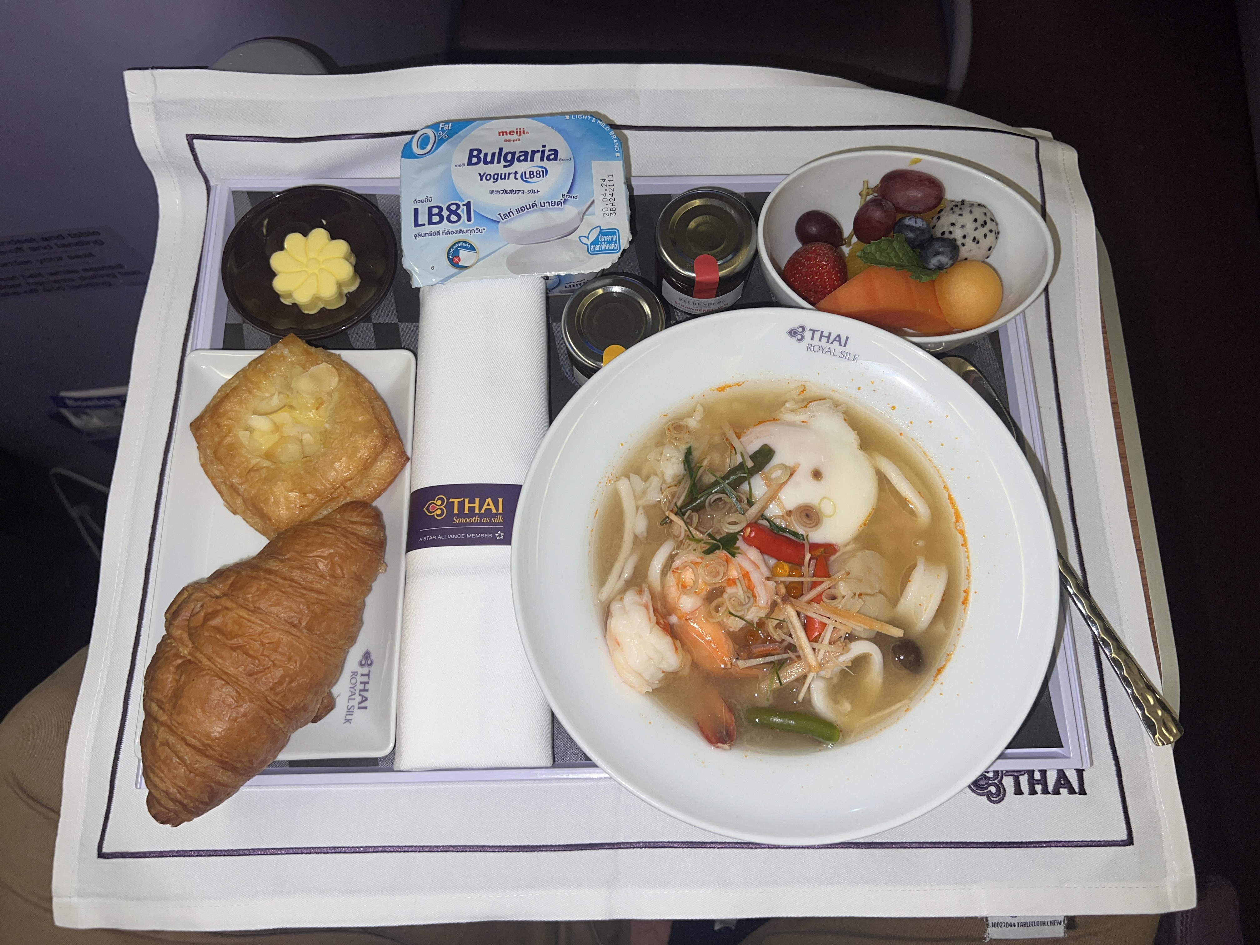 Thai Airways Royal Silk business class 777 300er Tom Yum soup breakfast Thai Airways Royal Silk business class 777 300er Tom Yum soup breakfast
