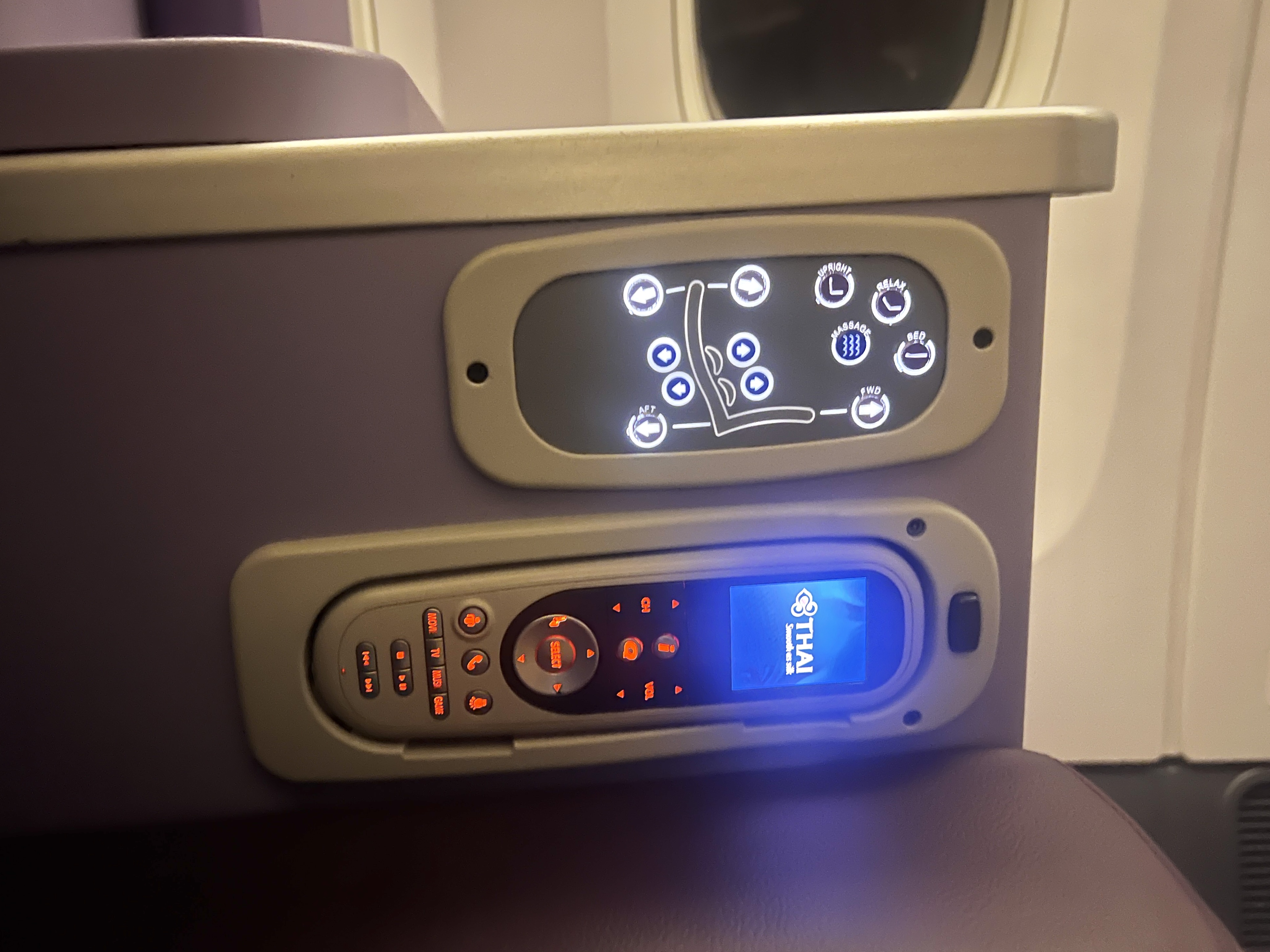 Thai Airways Royal Silk business class 777 300er seat controls and IFE remote Thai Airways Royal Silk business class 777 300er seat controls and IFE remote