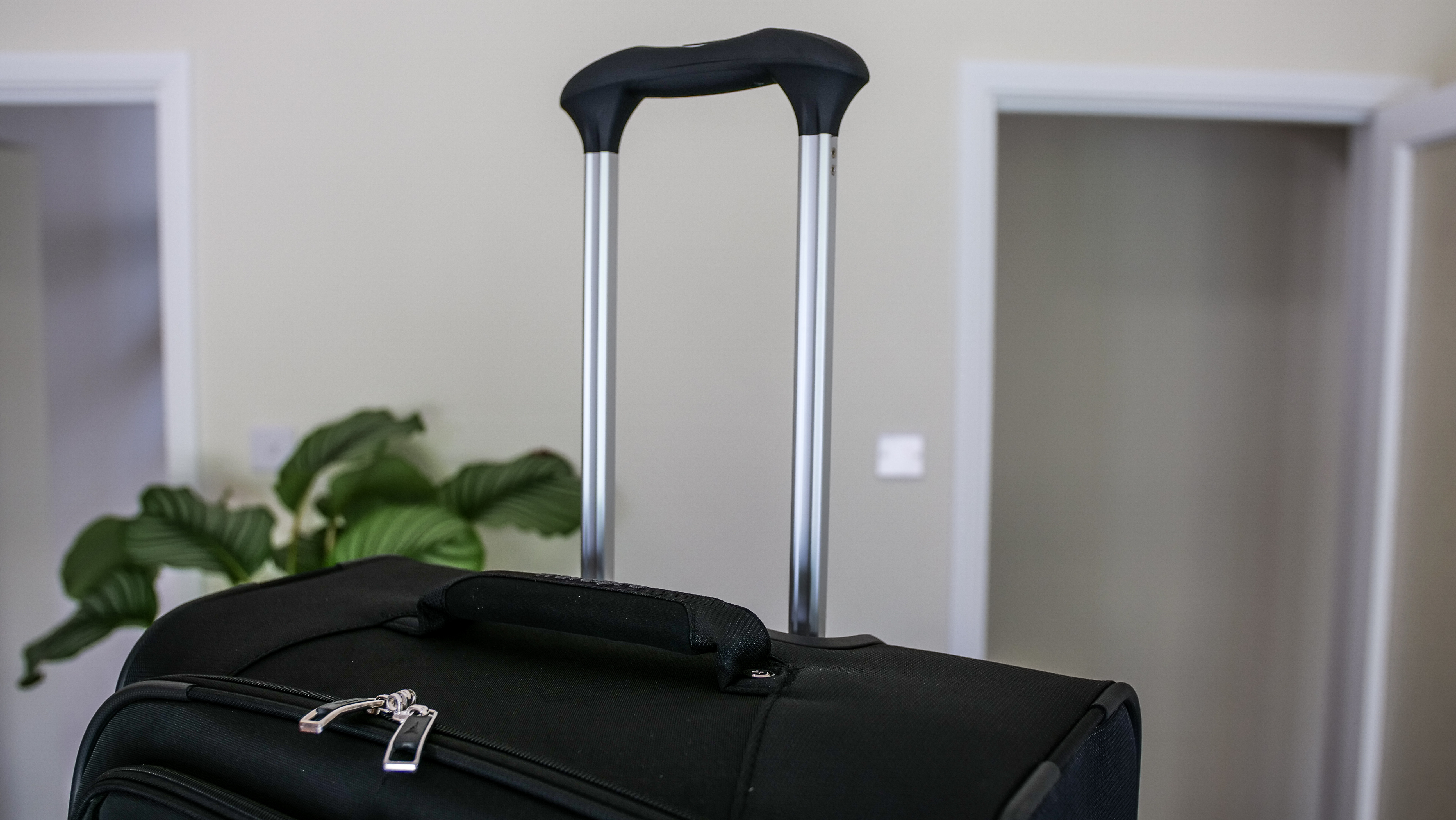 Travelpro Maxlite 5 Softside Telescopic Handle