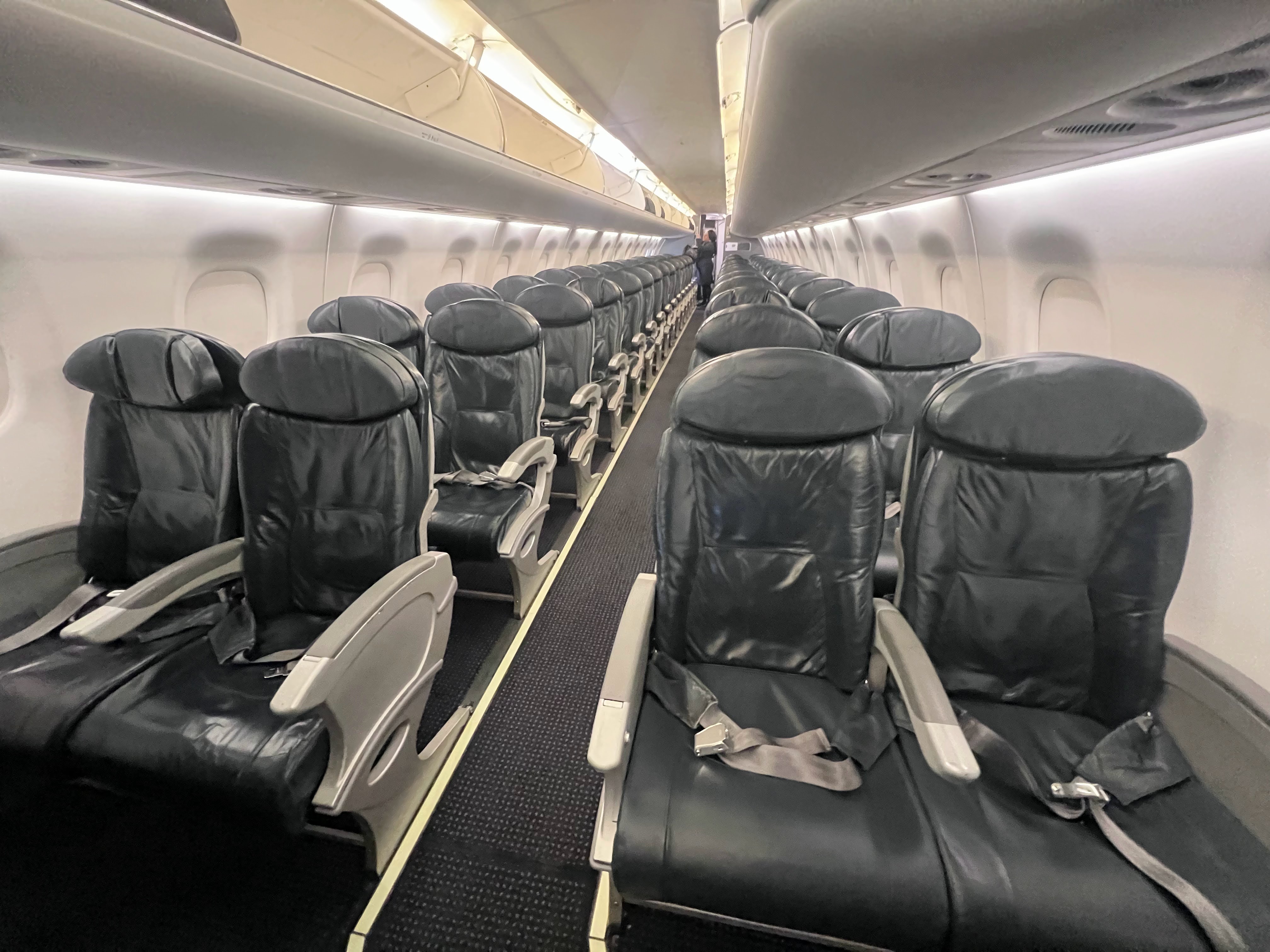 American Airlines Embraer 170175 economy American Airlines Embraer 170175 economy