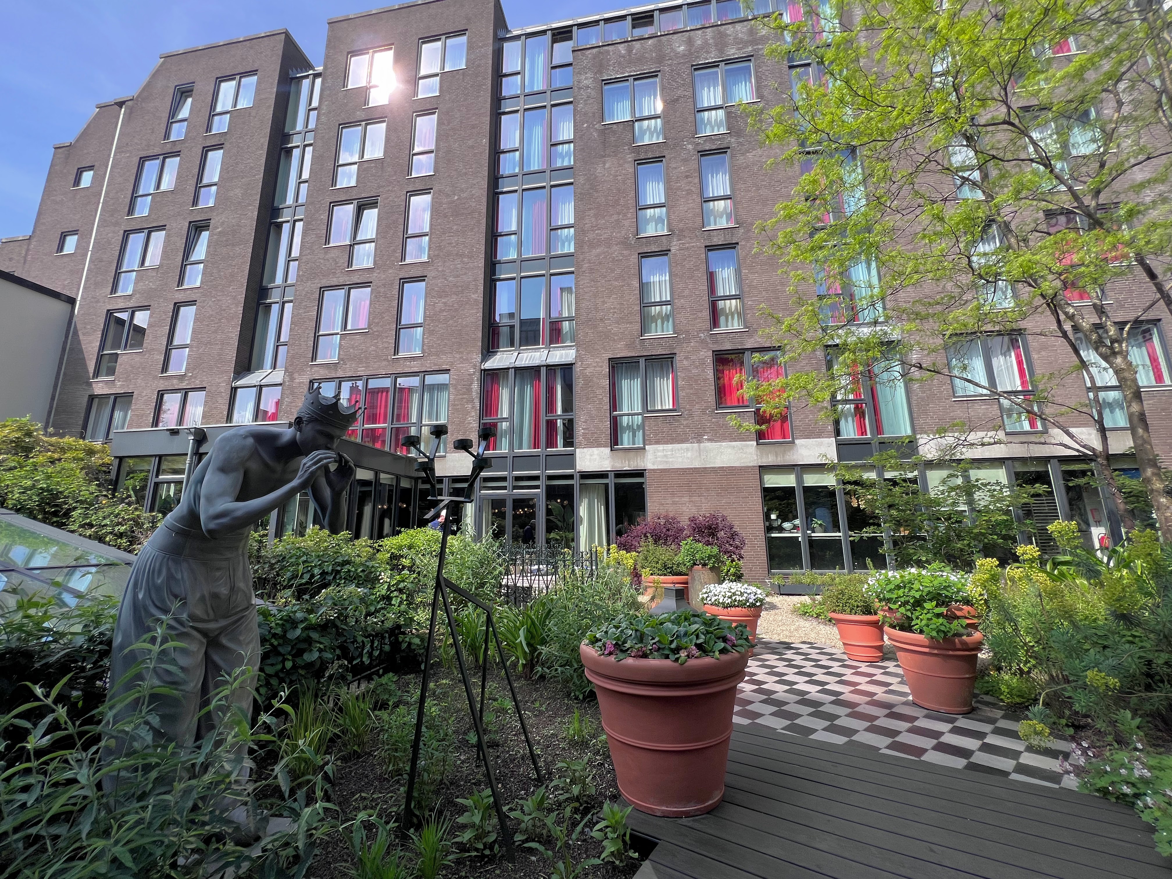 Andaz Amsterdam meditation garden Andaz Amsterdam meditation garden