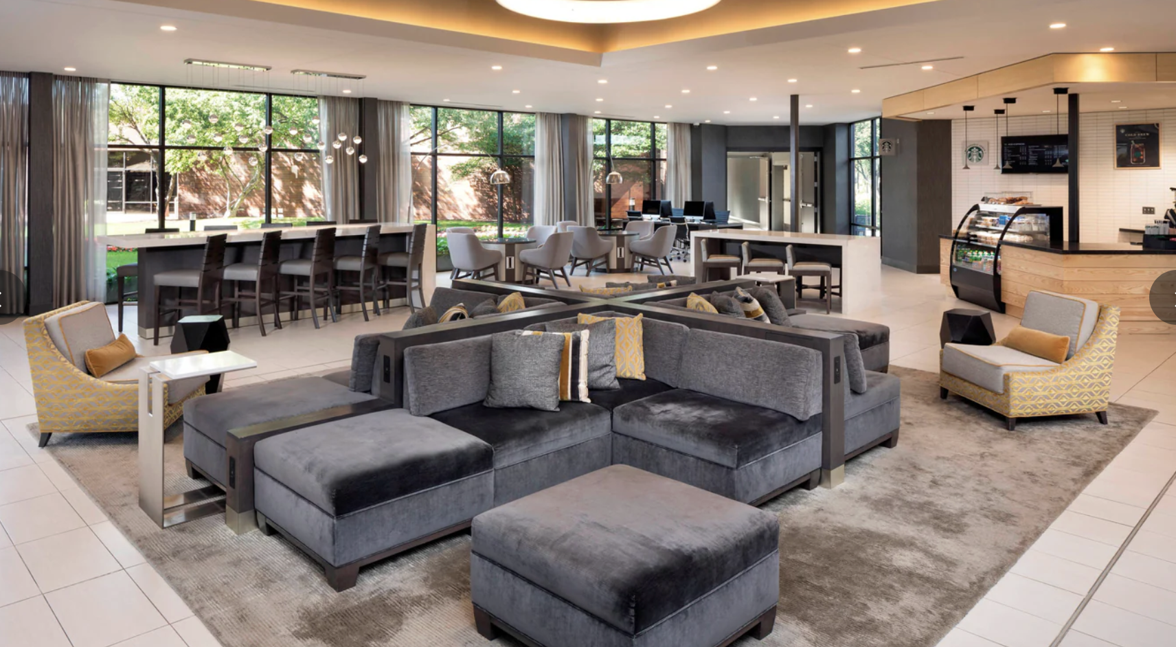 Delta Hotels Minneapolis Northeast lobby