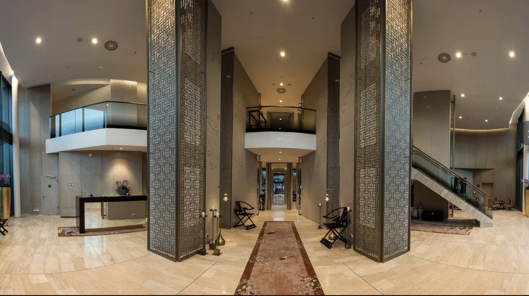Delta Hotels by Marriott Frankfurt Offenbach lobby