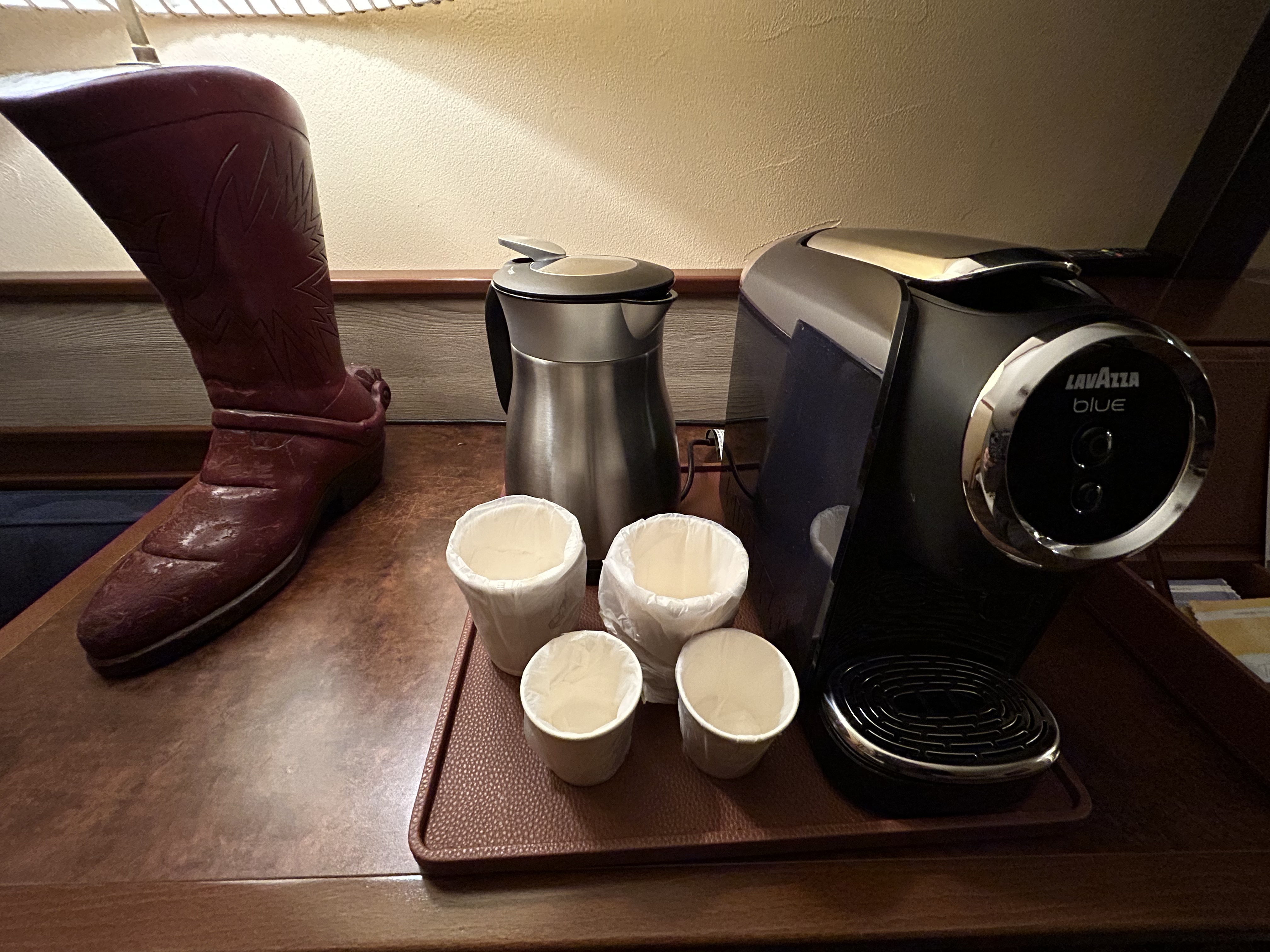 Disneyland Paris Hotel Cheyenne coffee machine