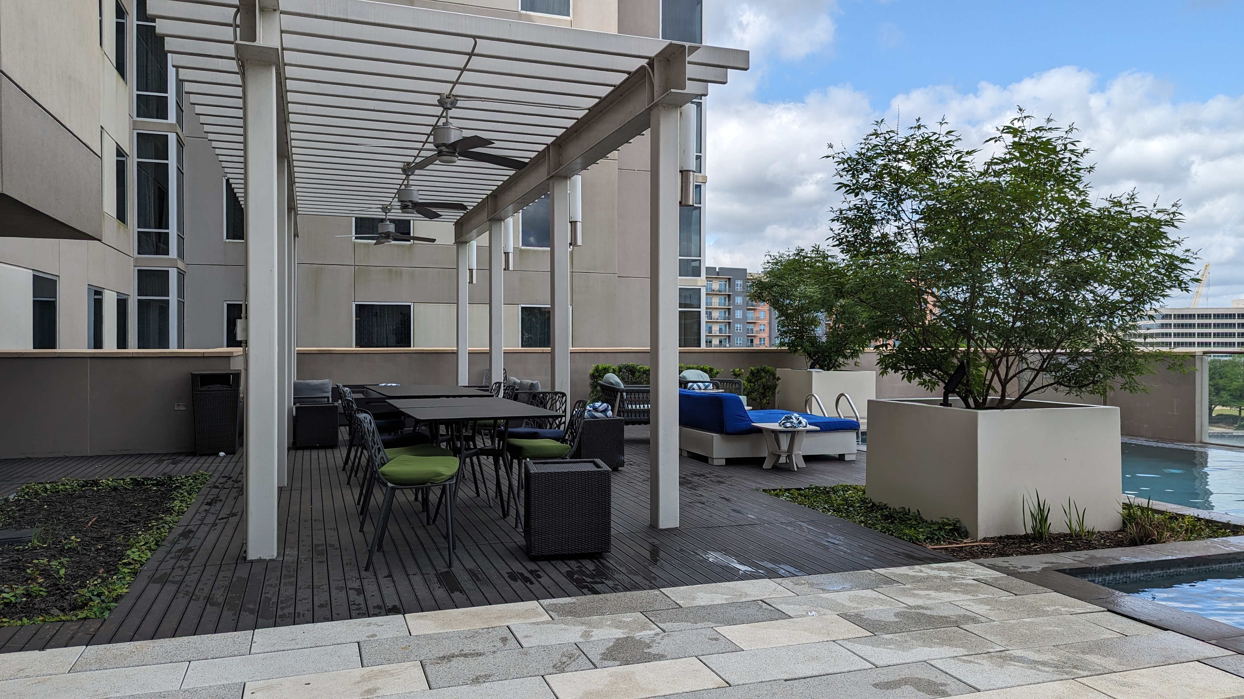 Embassy Suites by Hilton The Woodlands at Hughes Landing amenities pool deck