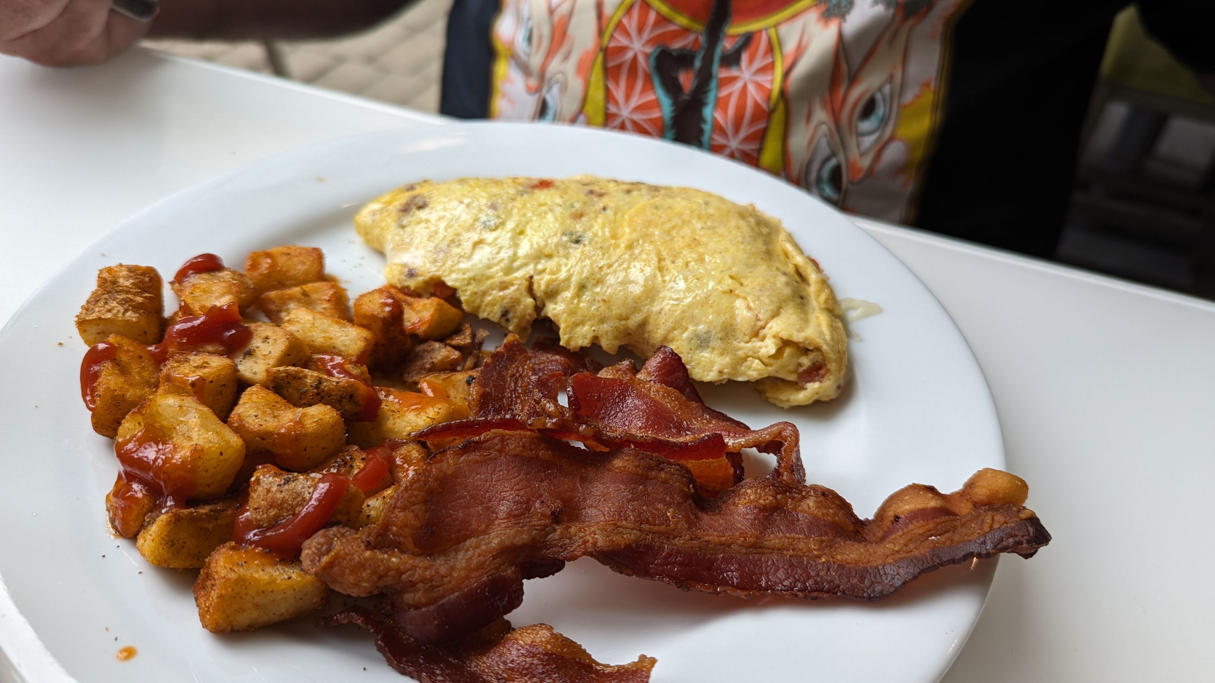 Embassy Suites by Hilton The Woodlands at Hughes Landing food and beverage breakfast buffet breakfast plate