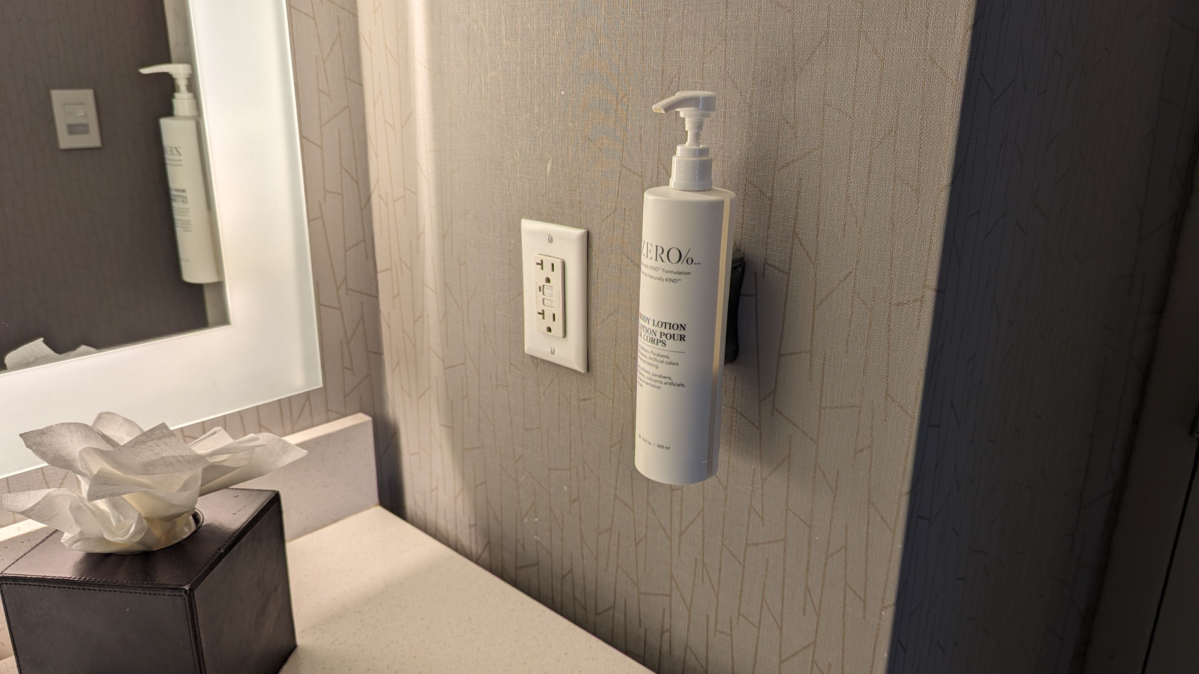 Embassy Suites by Hilton The Woodlands at Hughes Landing room bathroom lotion