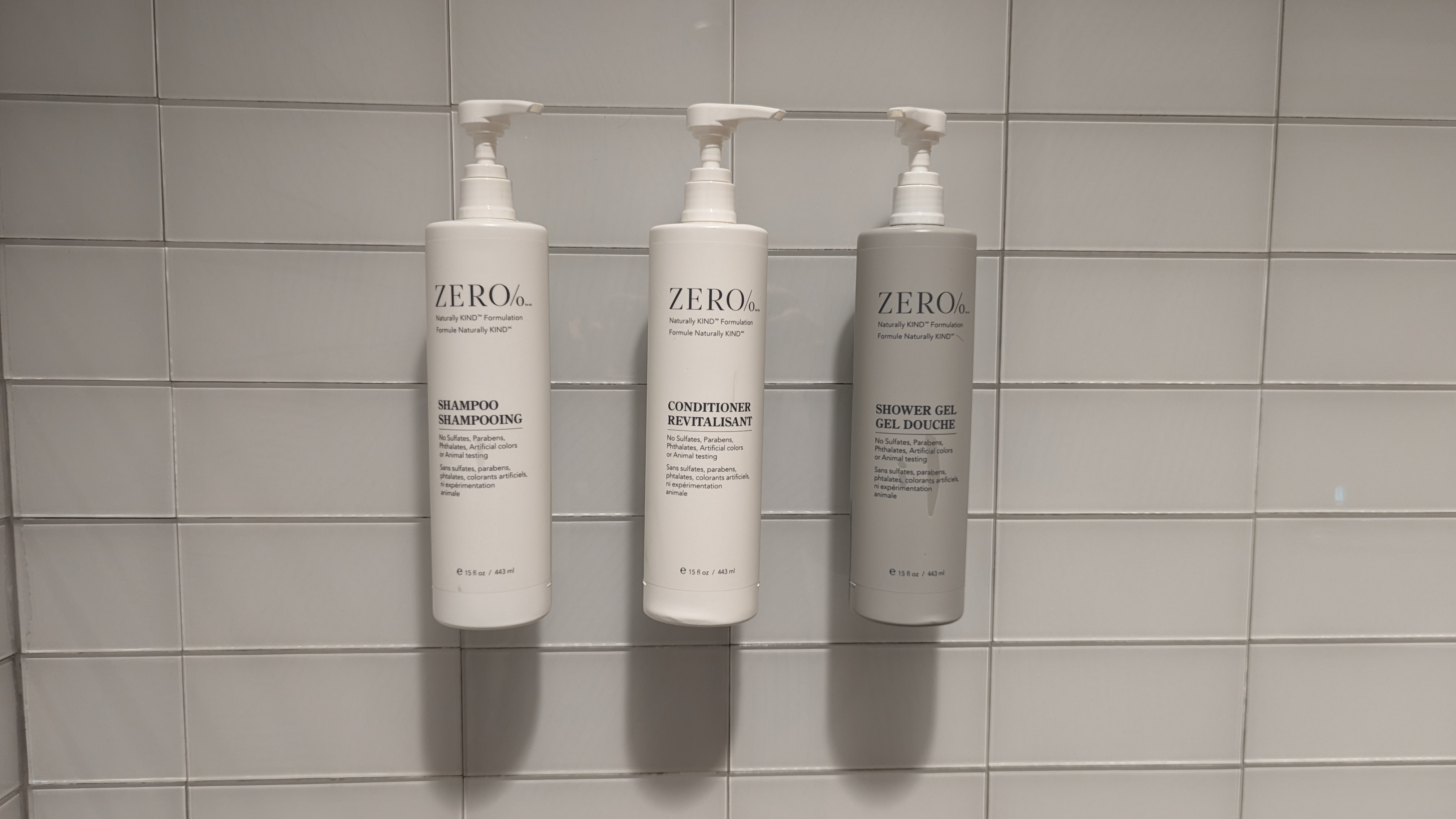 Embassy Suites by Hilton The Woodlands at Hughes Landing room bathroom shower amenities