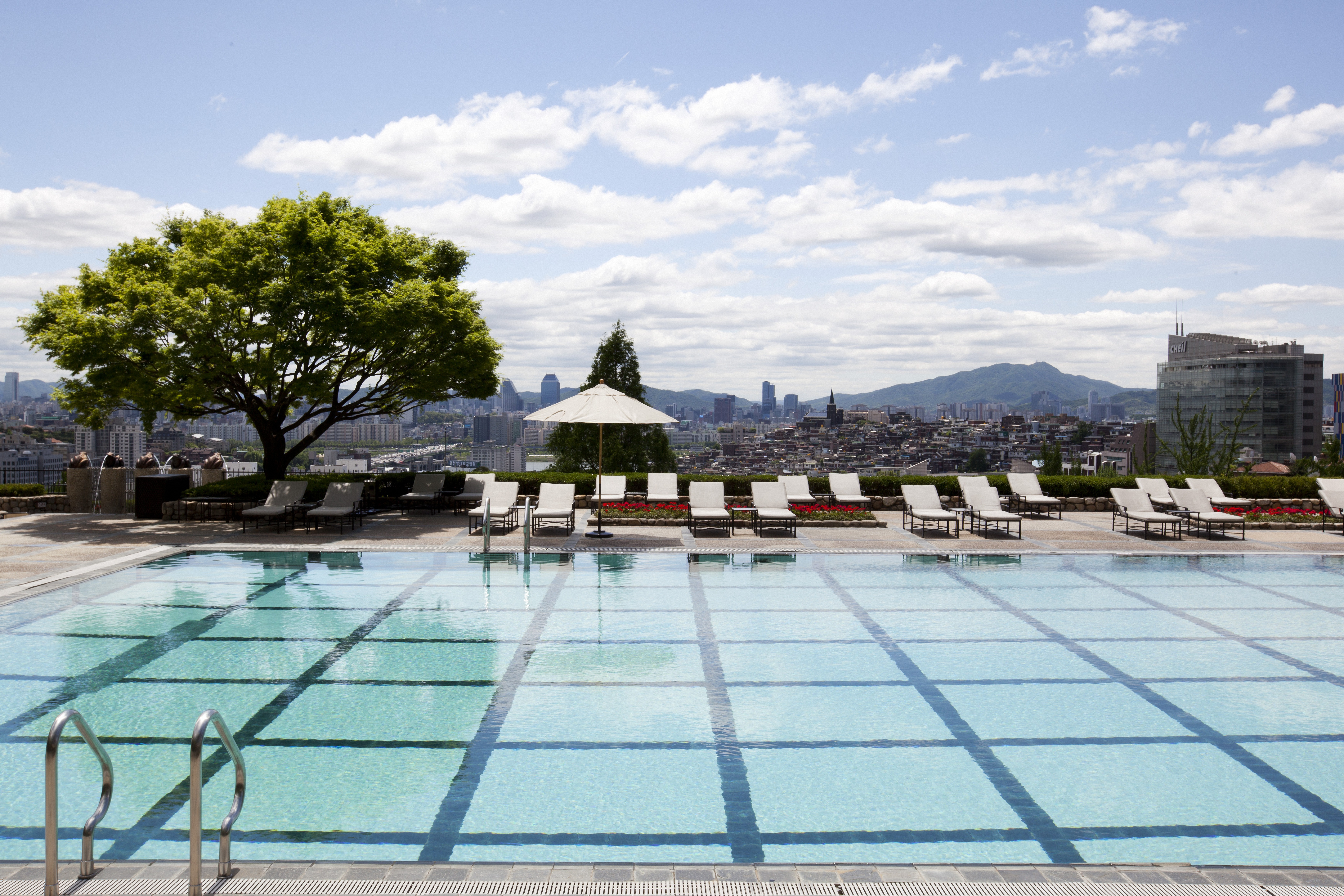 Grand Hyatt Seoul pool