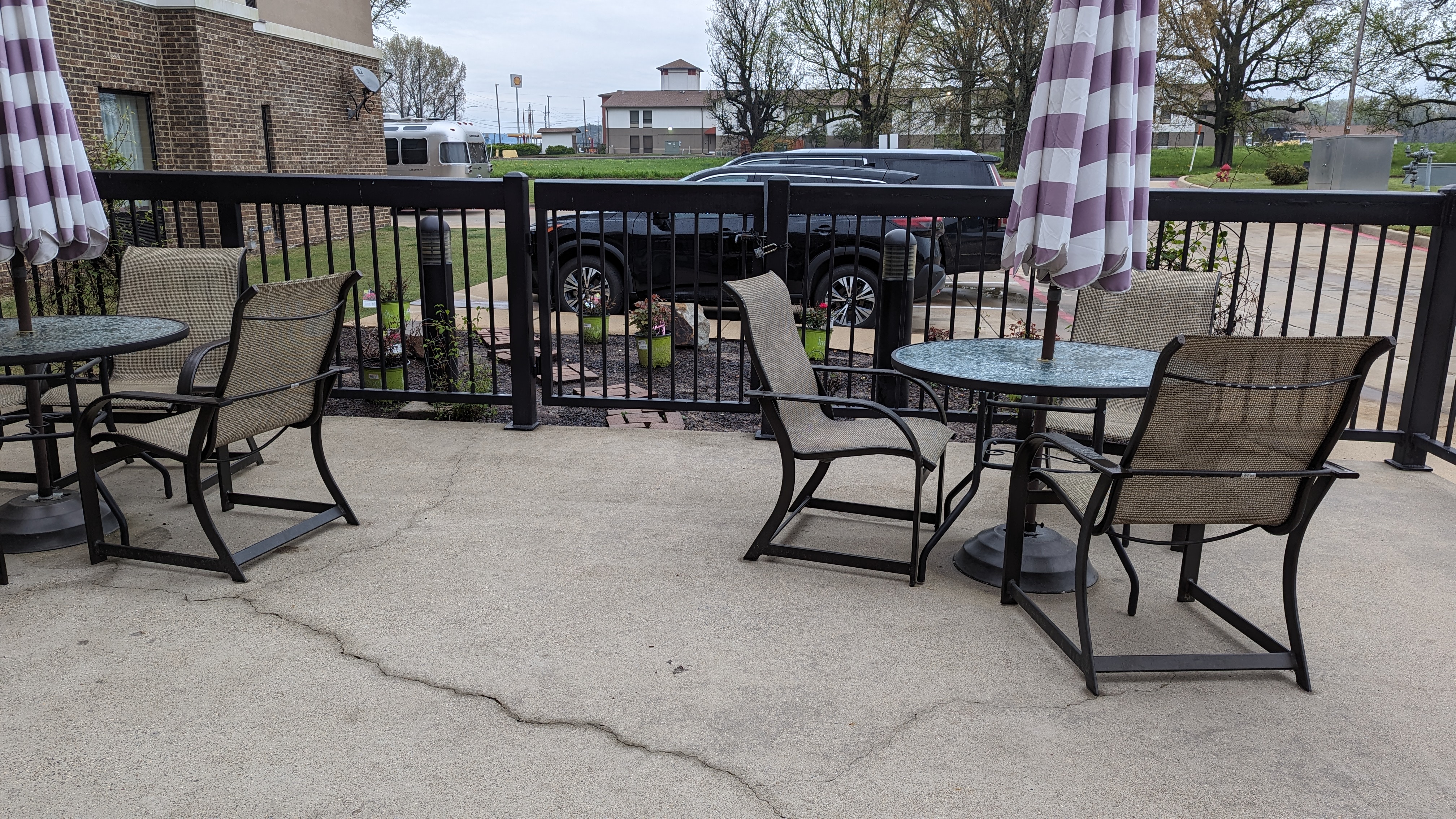 Hampton Inn Suites Hope amenities pool patio