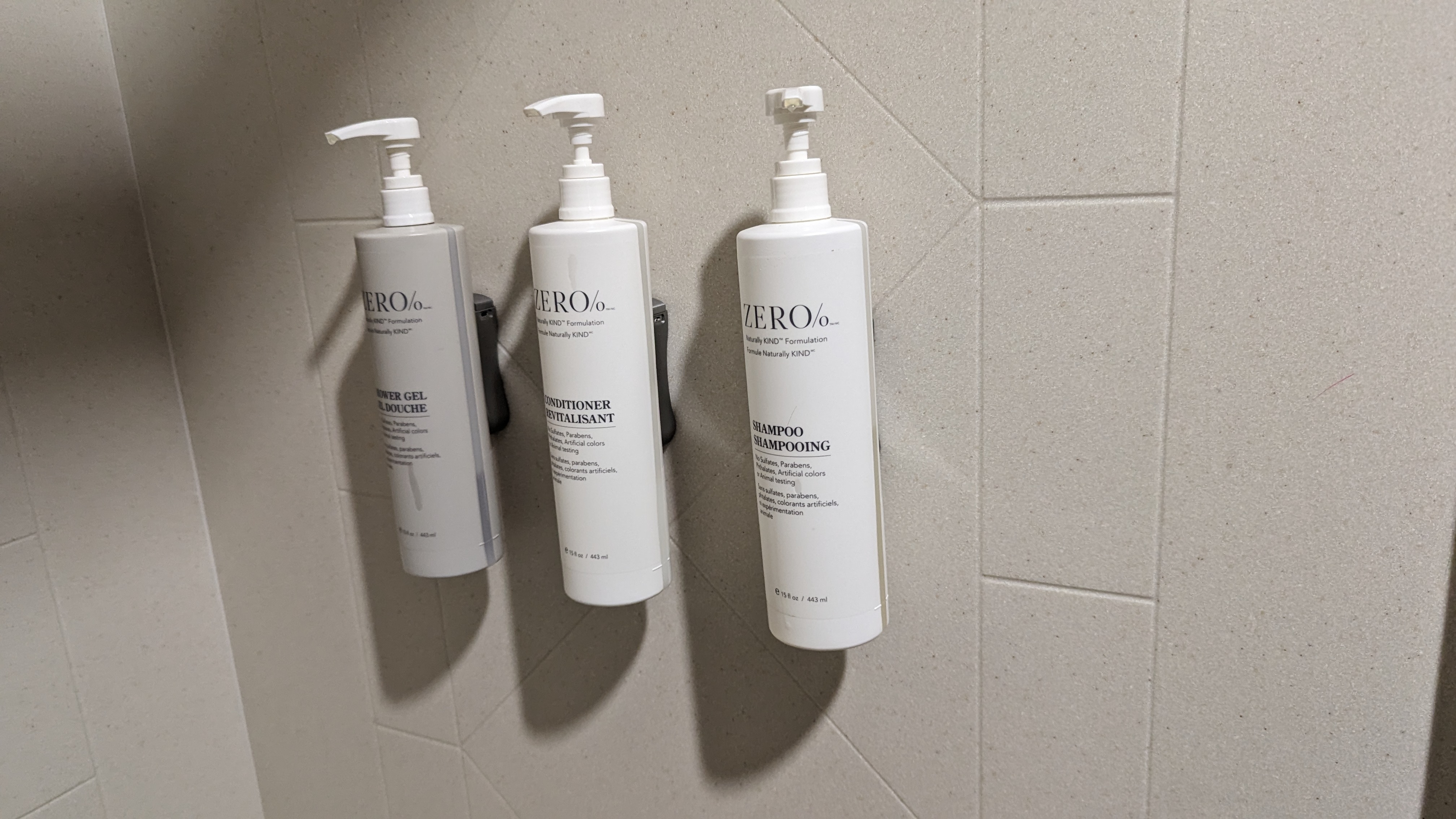 Hampton Inn Suites Hope guestroom bathroom shower amenities