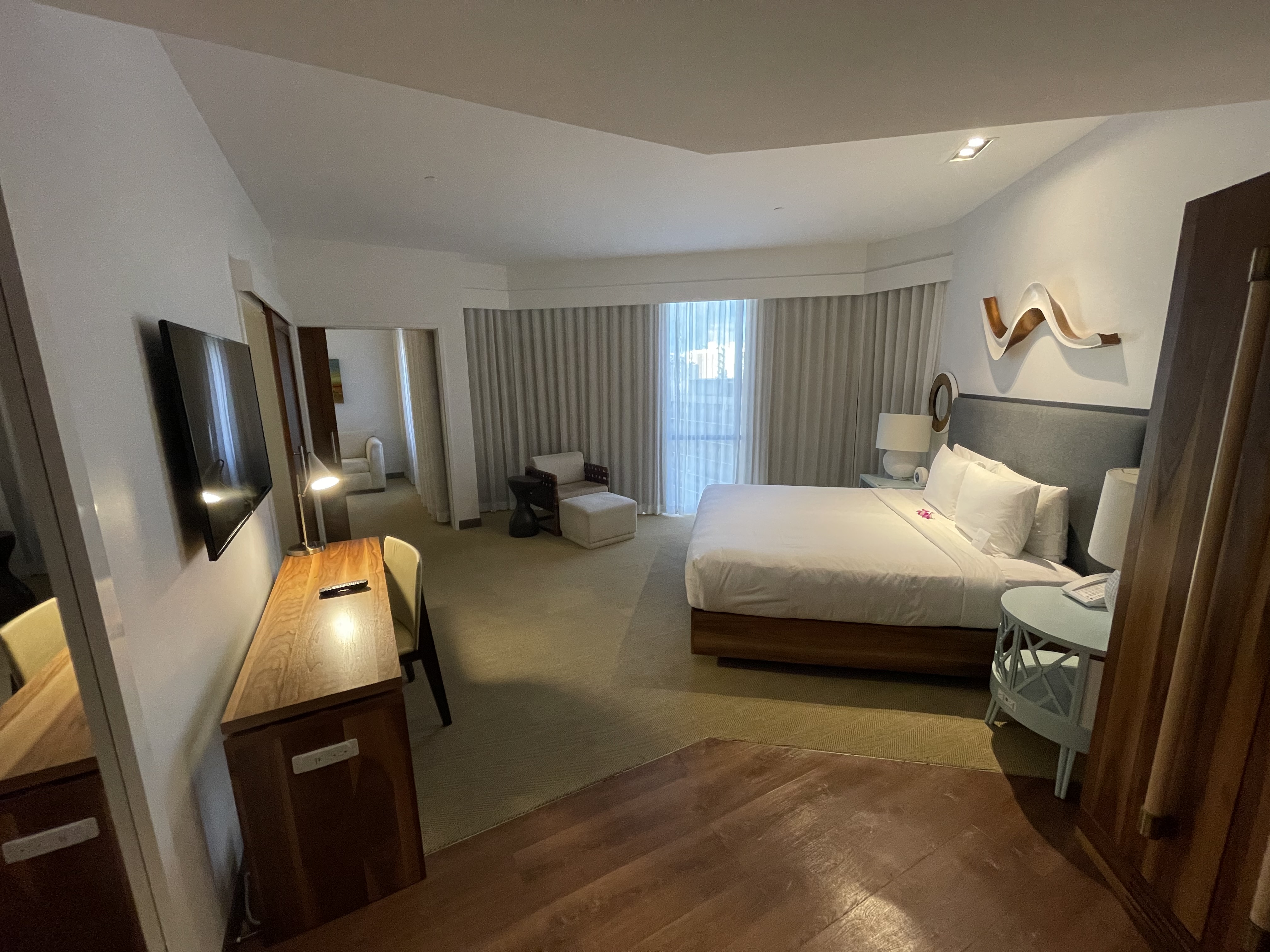 Hyatt Centric Waikiki Suite
