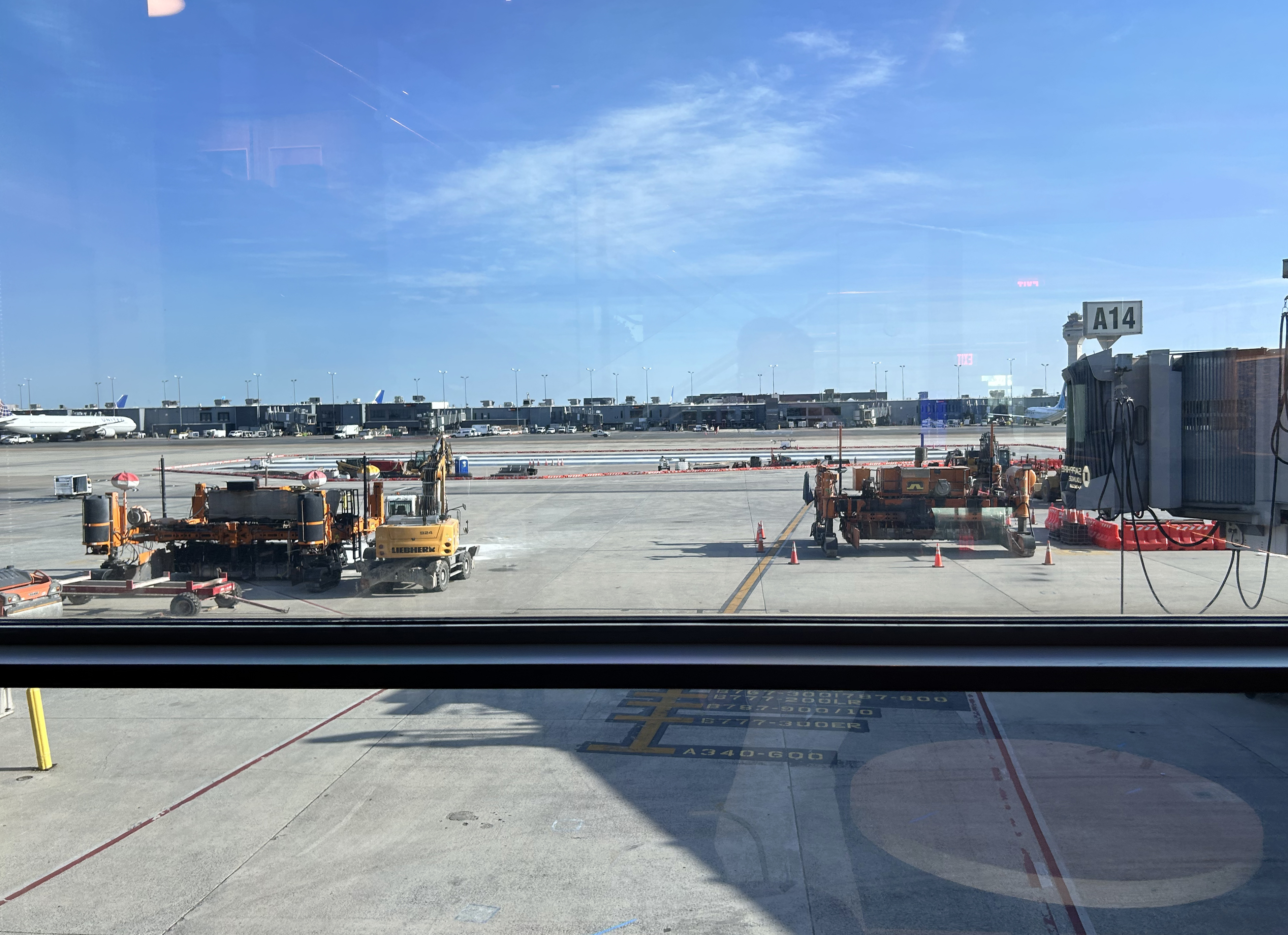 IAD Etihad Lounge apron view