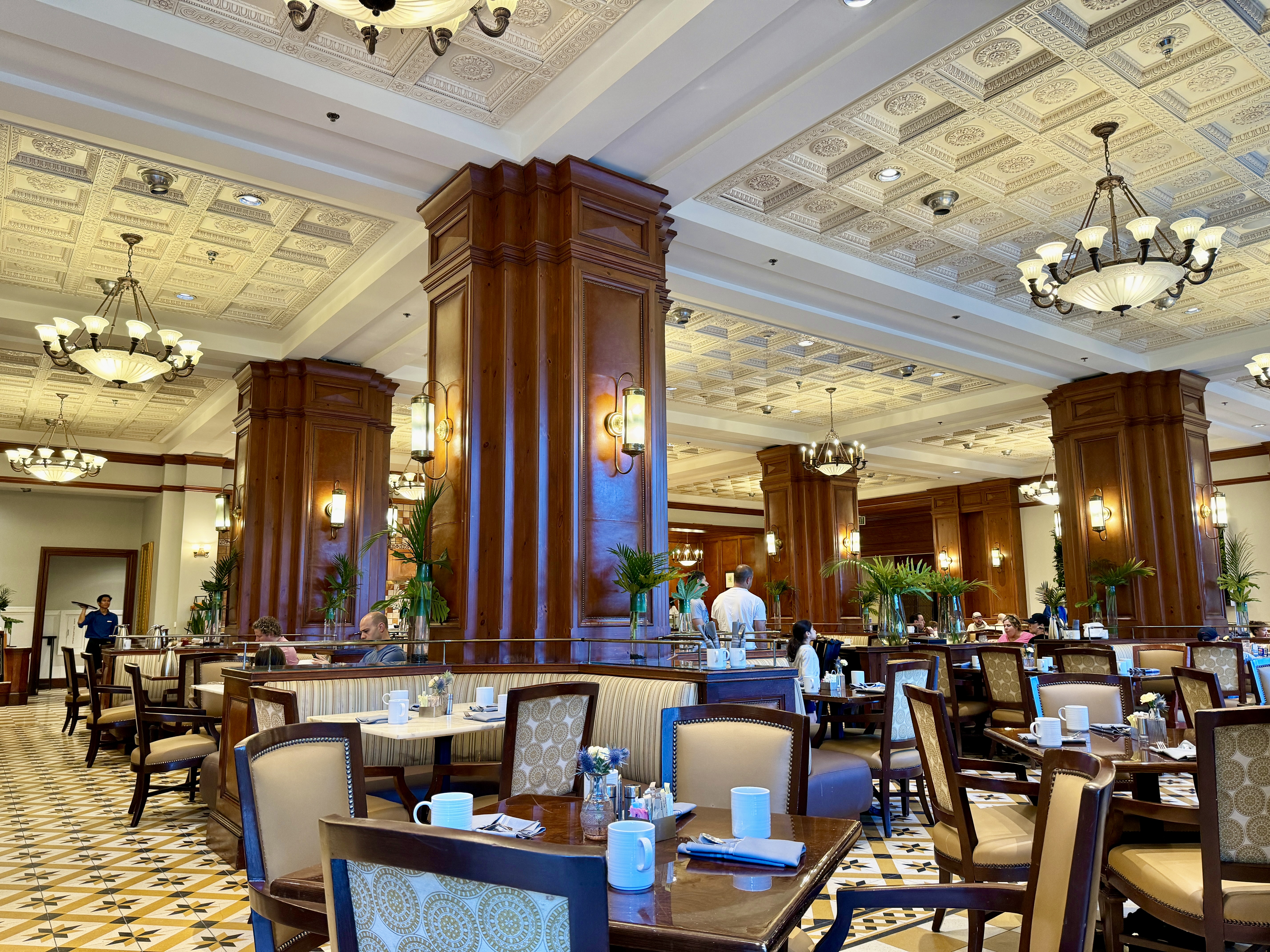 JW Marriott Orlando Grande Lakes Citron Seating JW Marriott Orlando Grande Lakes Citron Seating
