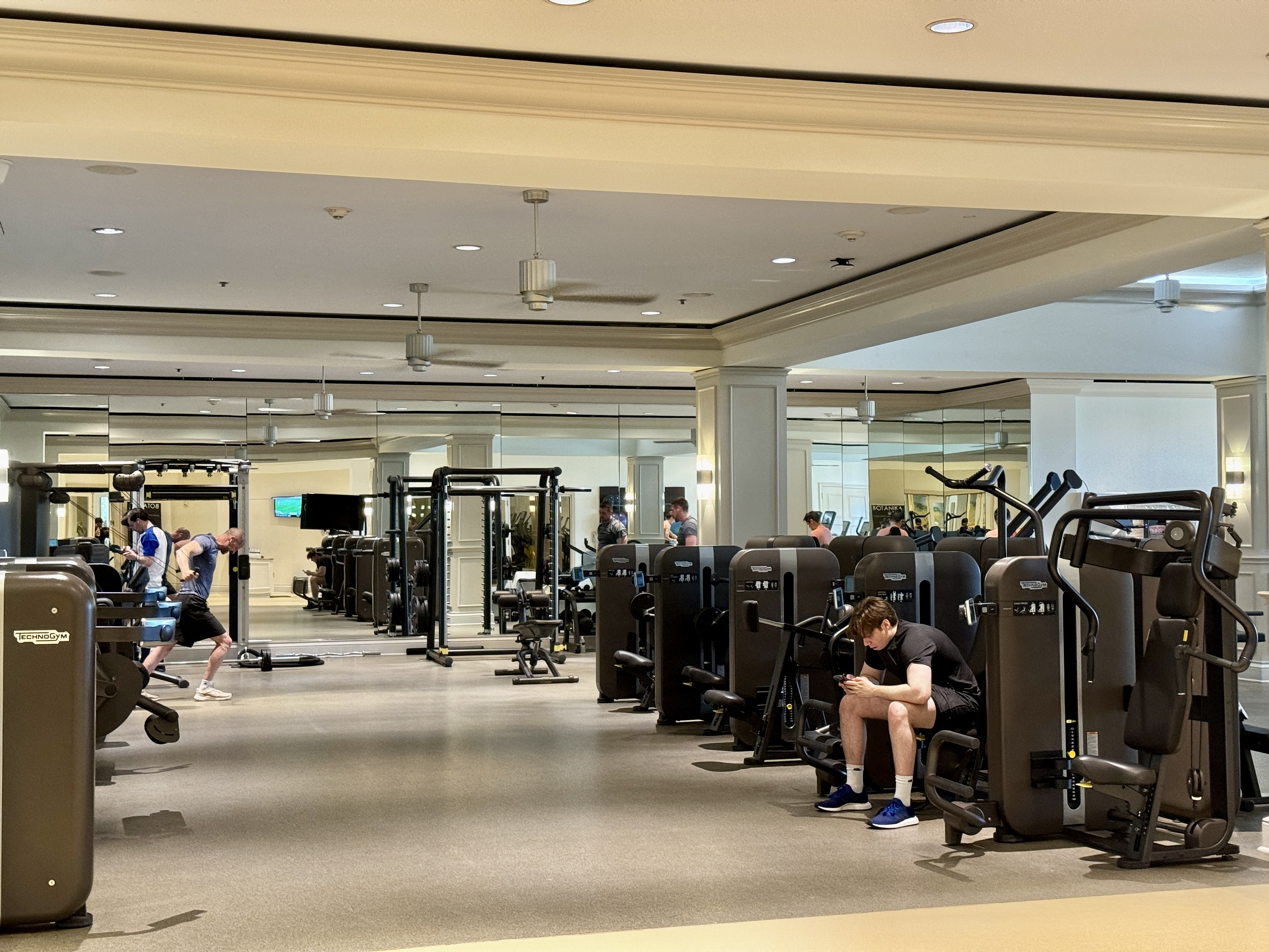 JW Marriott Orlando Grande Lakes Fitness Center Weights JW Marriott Orlando Grande Lakes Fitness Center Weights