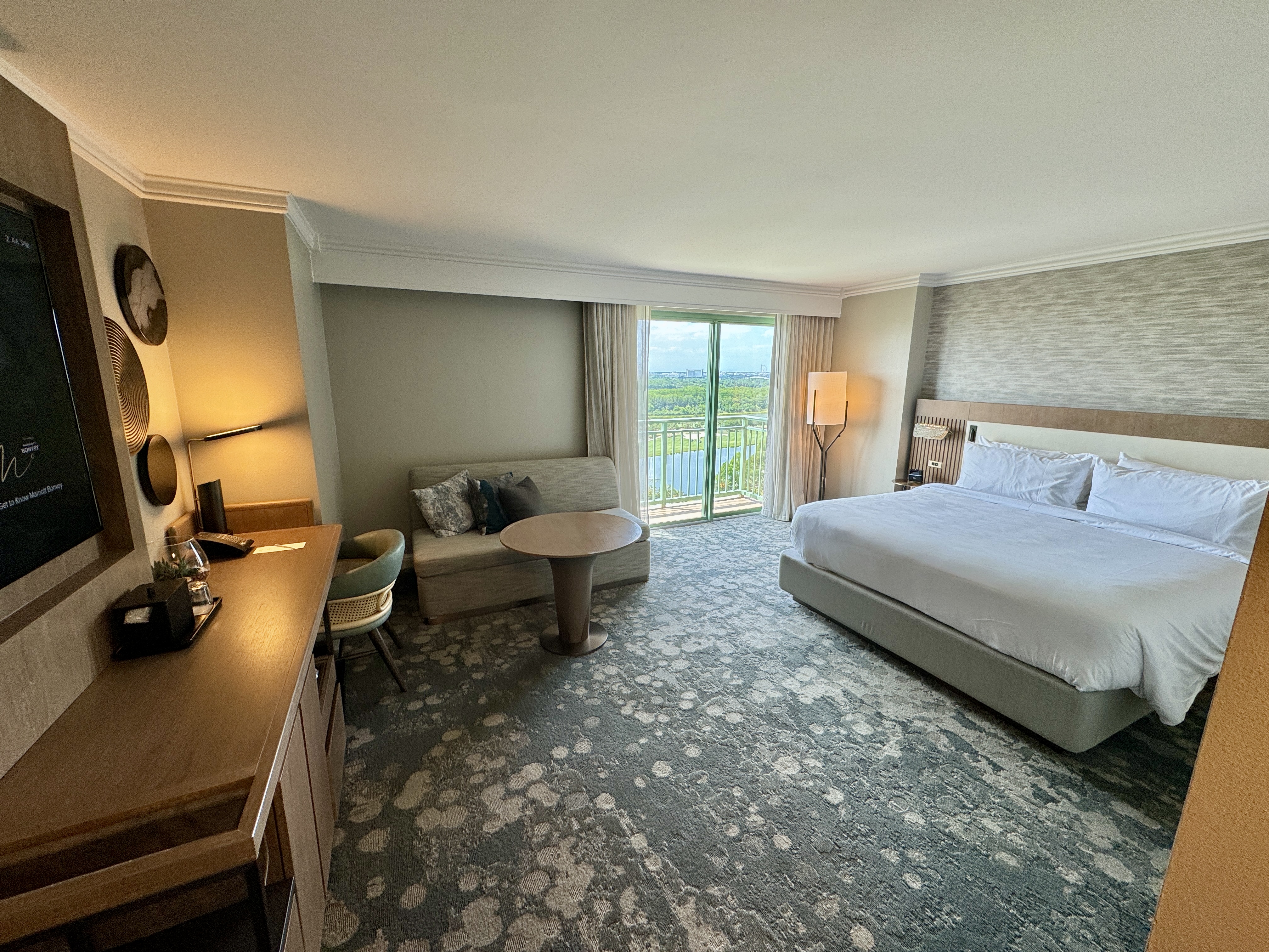 JW Marriott Orlando Grande Lakes Guest Room Overview JW Marriott Orlando Grande Lakes Guest Room Overview