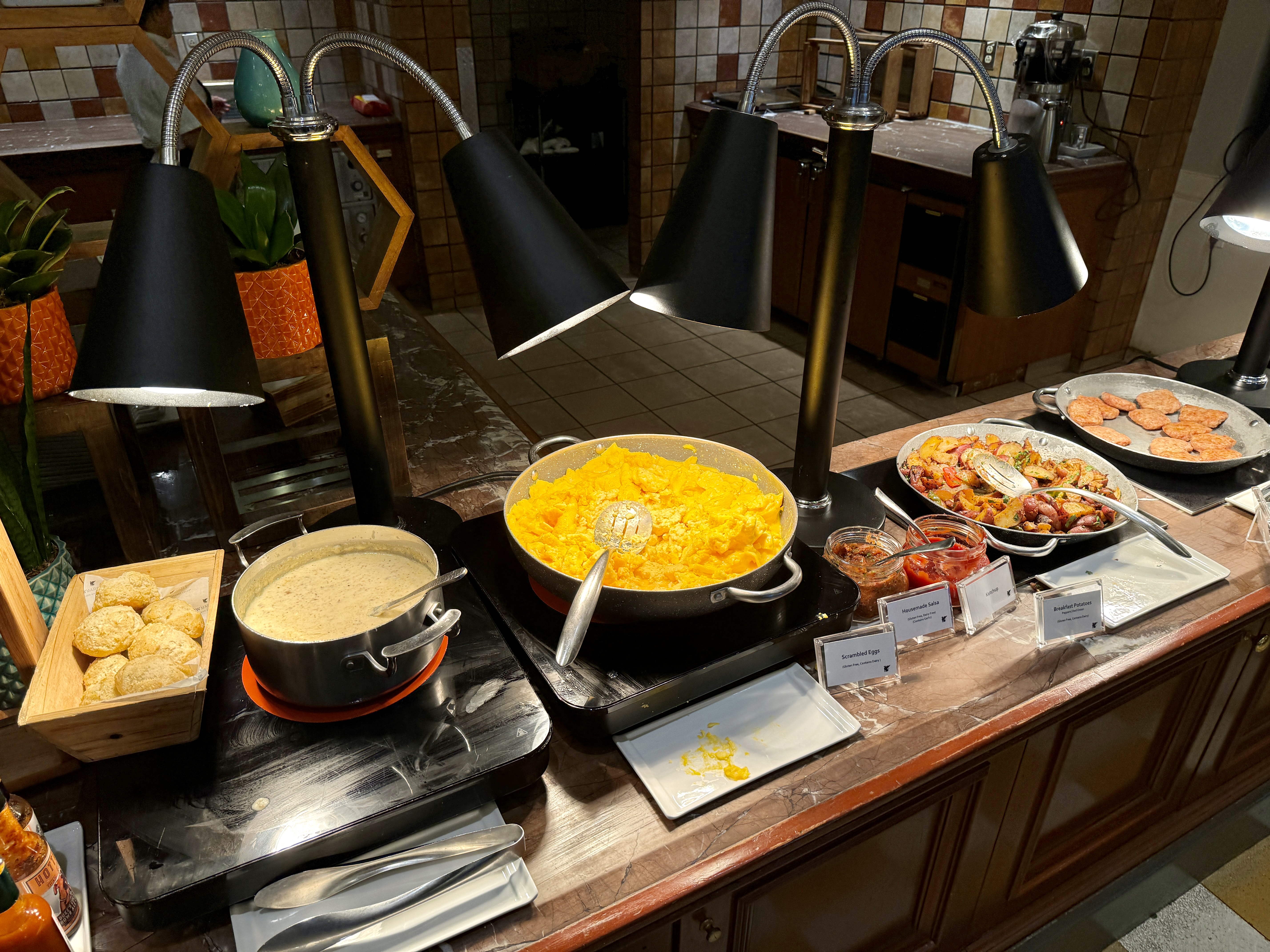 JW Marriott Orlando Grande Lakes Hot Buffet Options JW Marriott Orlando Grande Lakes Hot Buffet Options