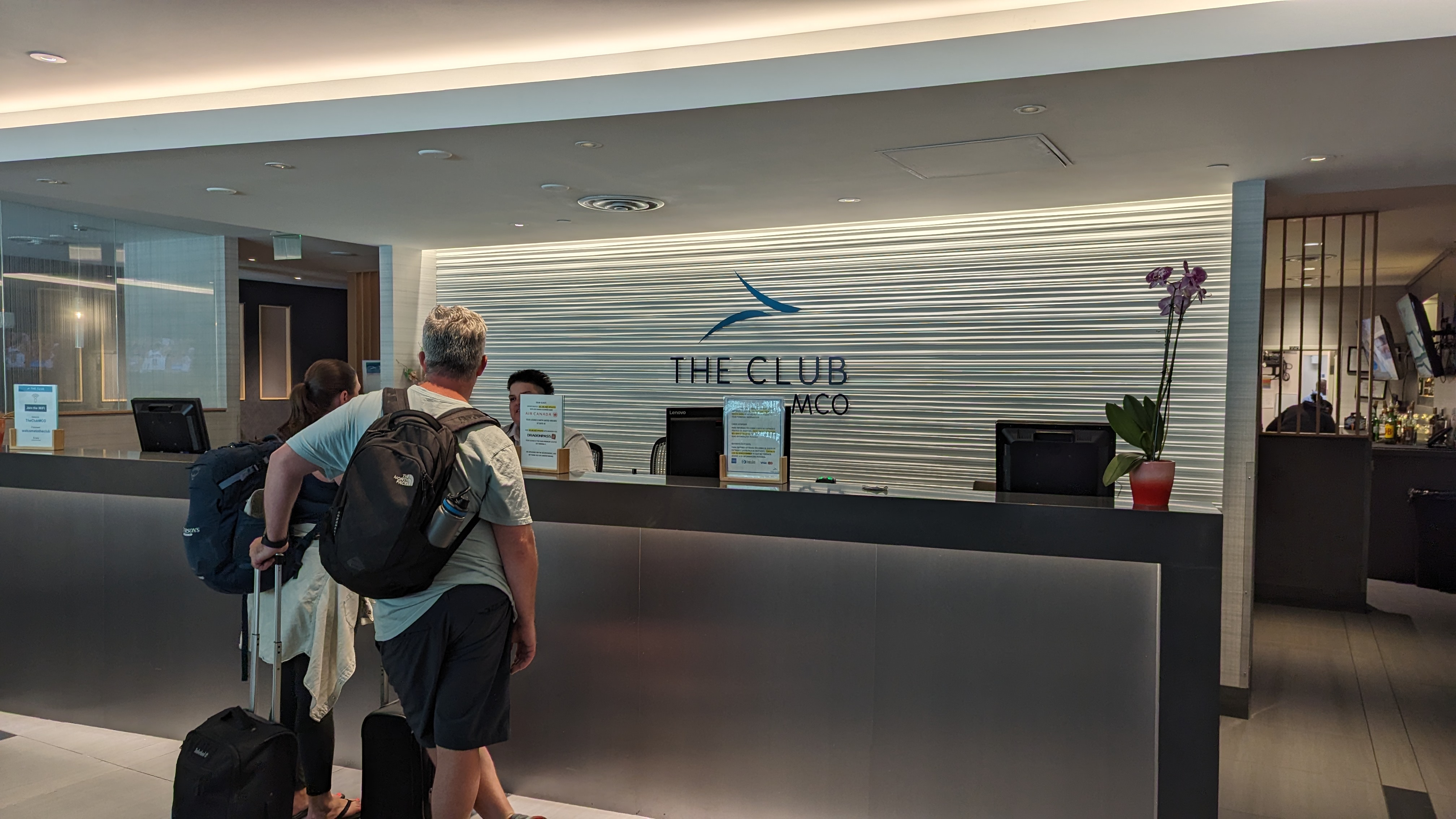 MCO Terminal B The Club MCO Gates 70 99 entry desk