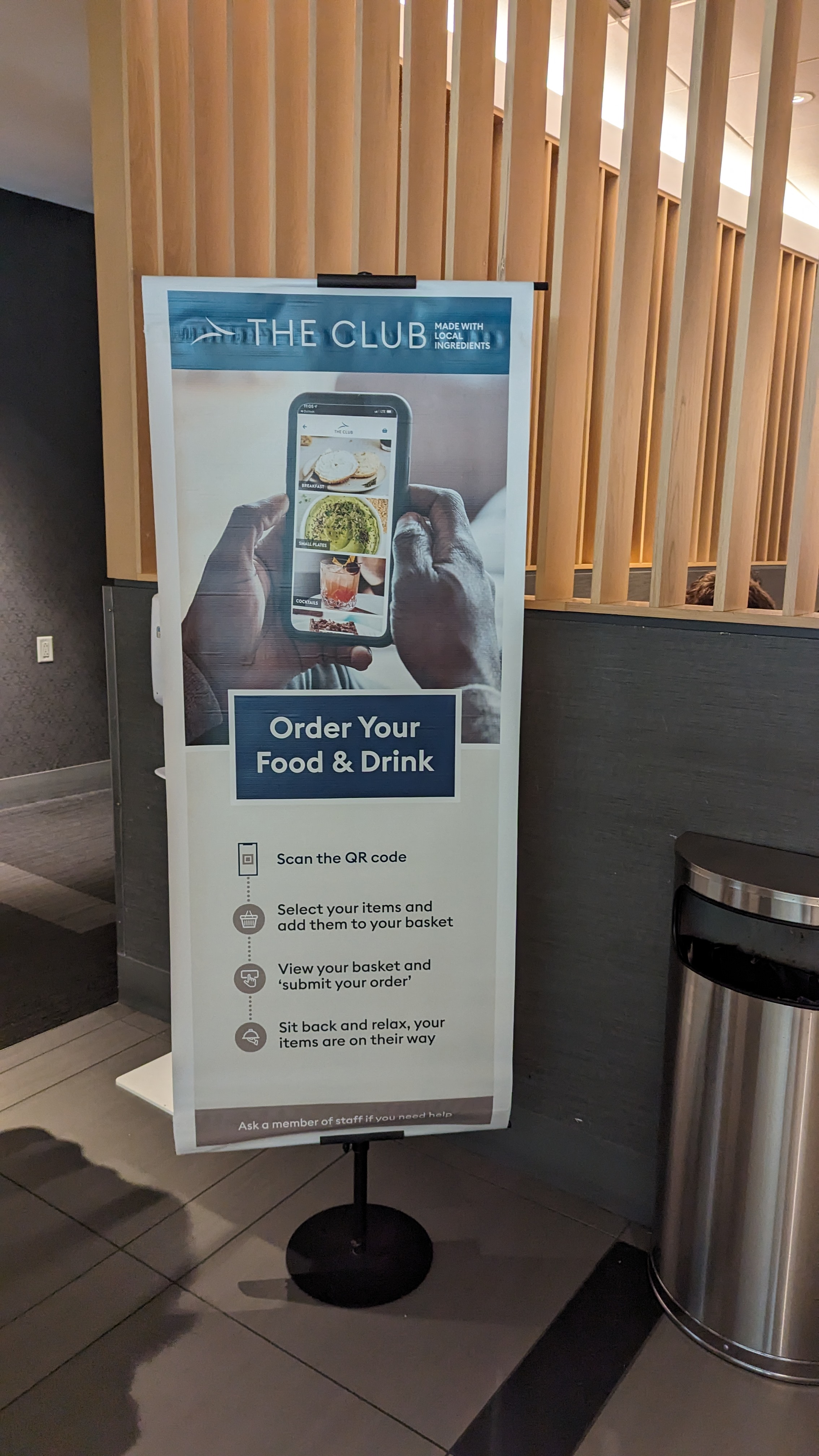 MCO Terminal B The Club MCO Gates 70 99 food ordering
