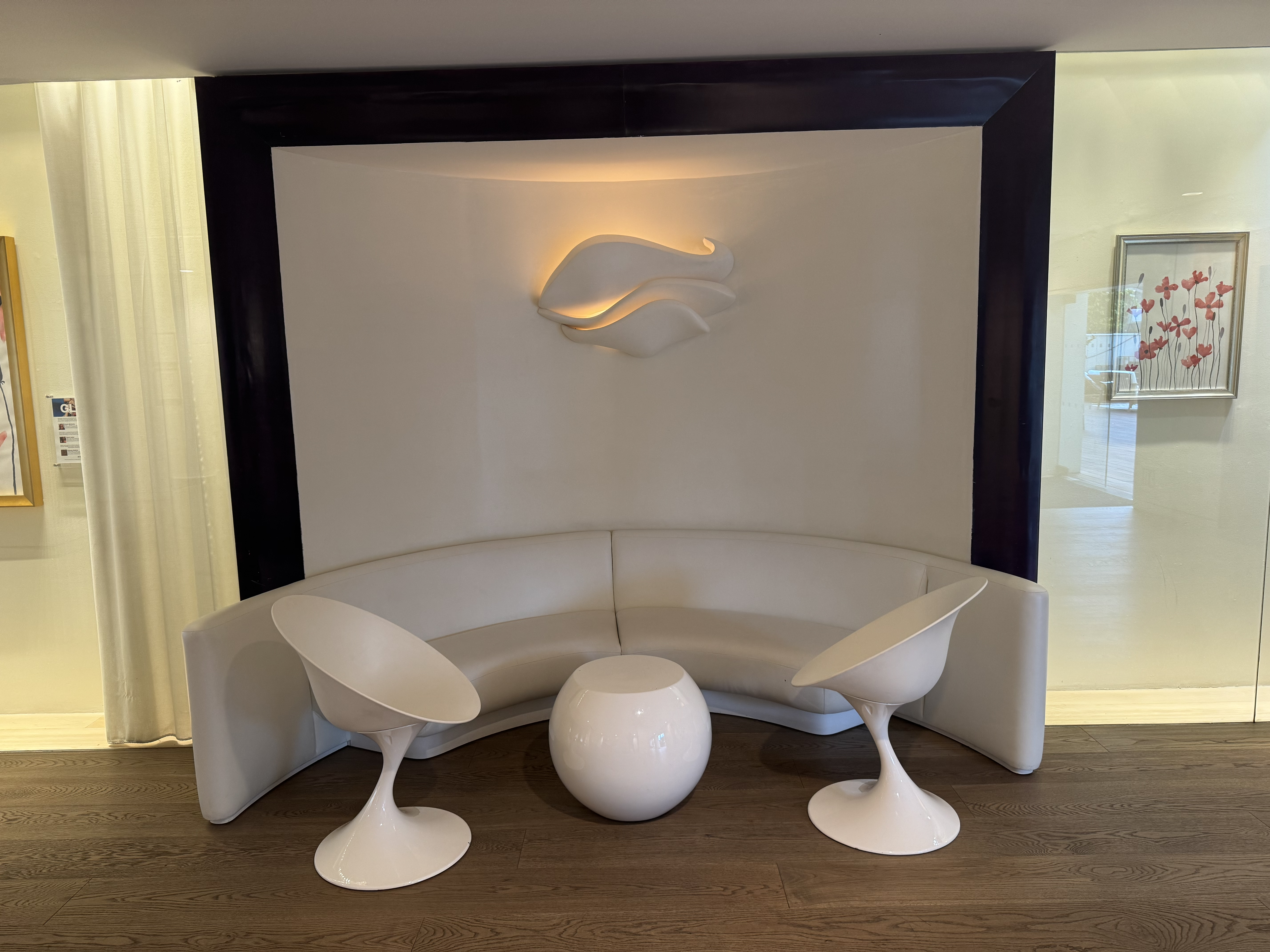 Mondrian Los Angeles lobby seating area Mondrian Los Angeles lobby seating area