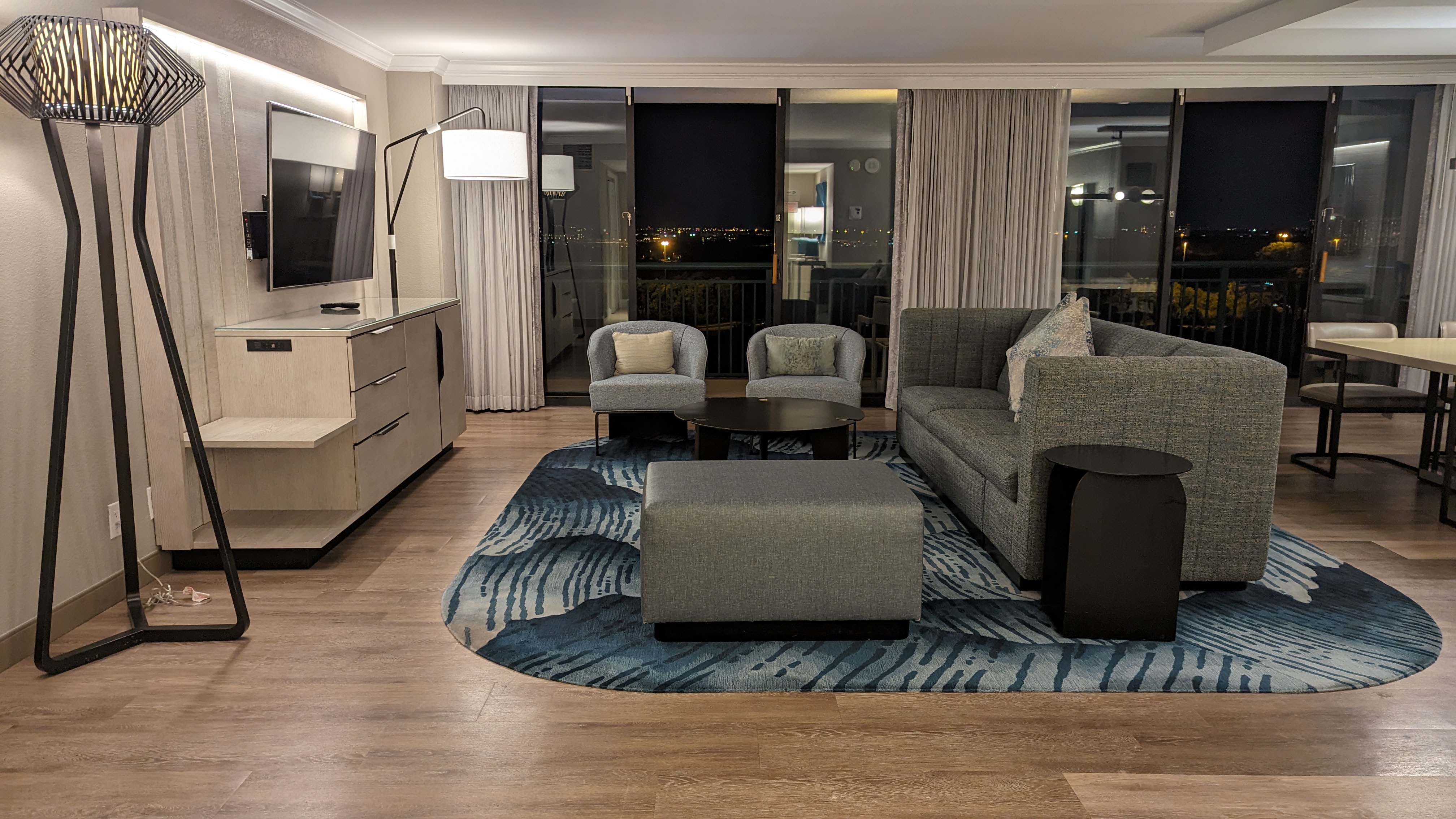 Orlando World Center Marriott 2 Queen Ambassador Suite living room Orlando World Center Marriott 2 Queen Ambassador Suite living room
