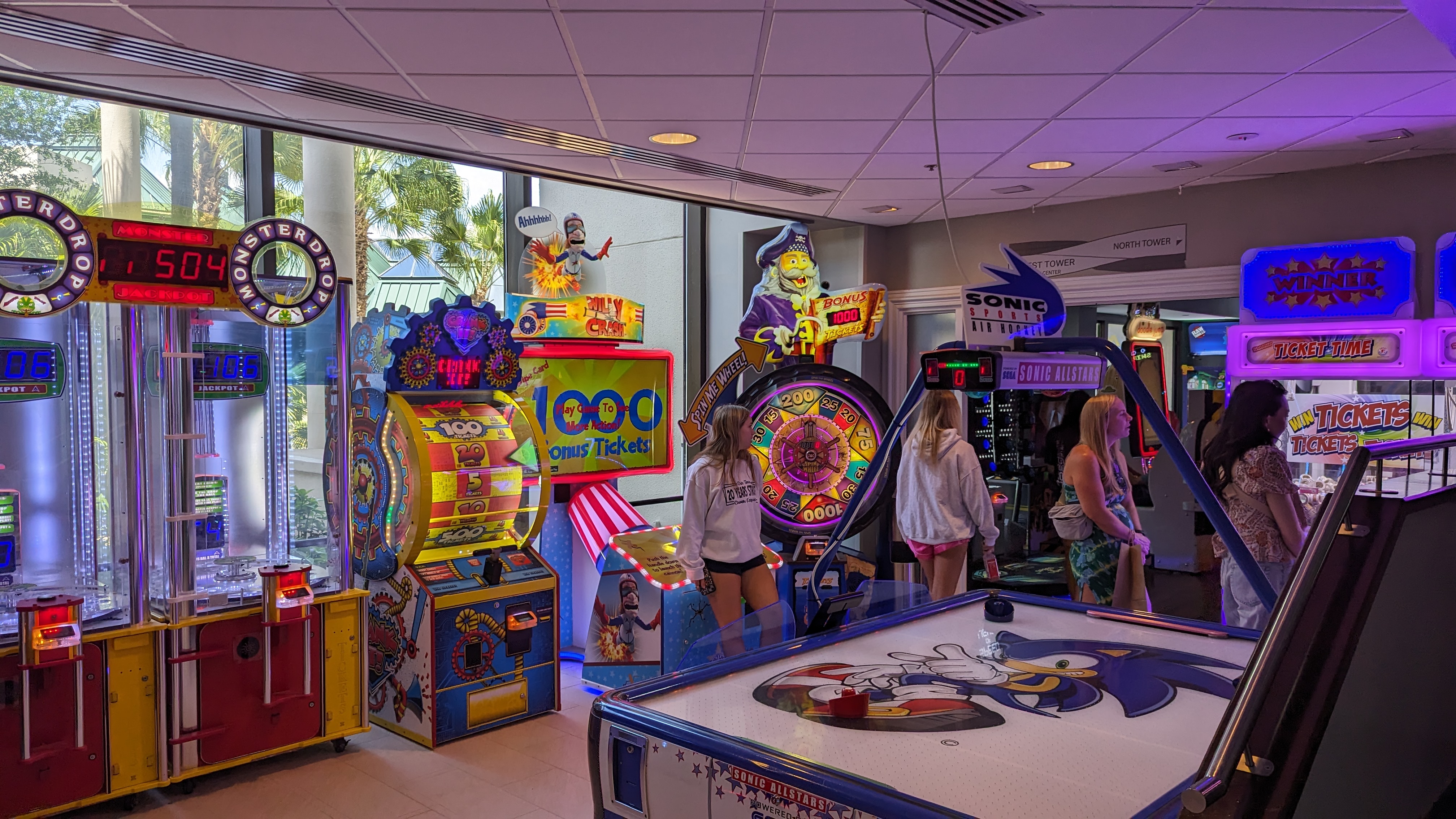 Orlando World Center Marriott amenities activities arcade Orlando World Center Marriott amenities activities arcade