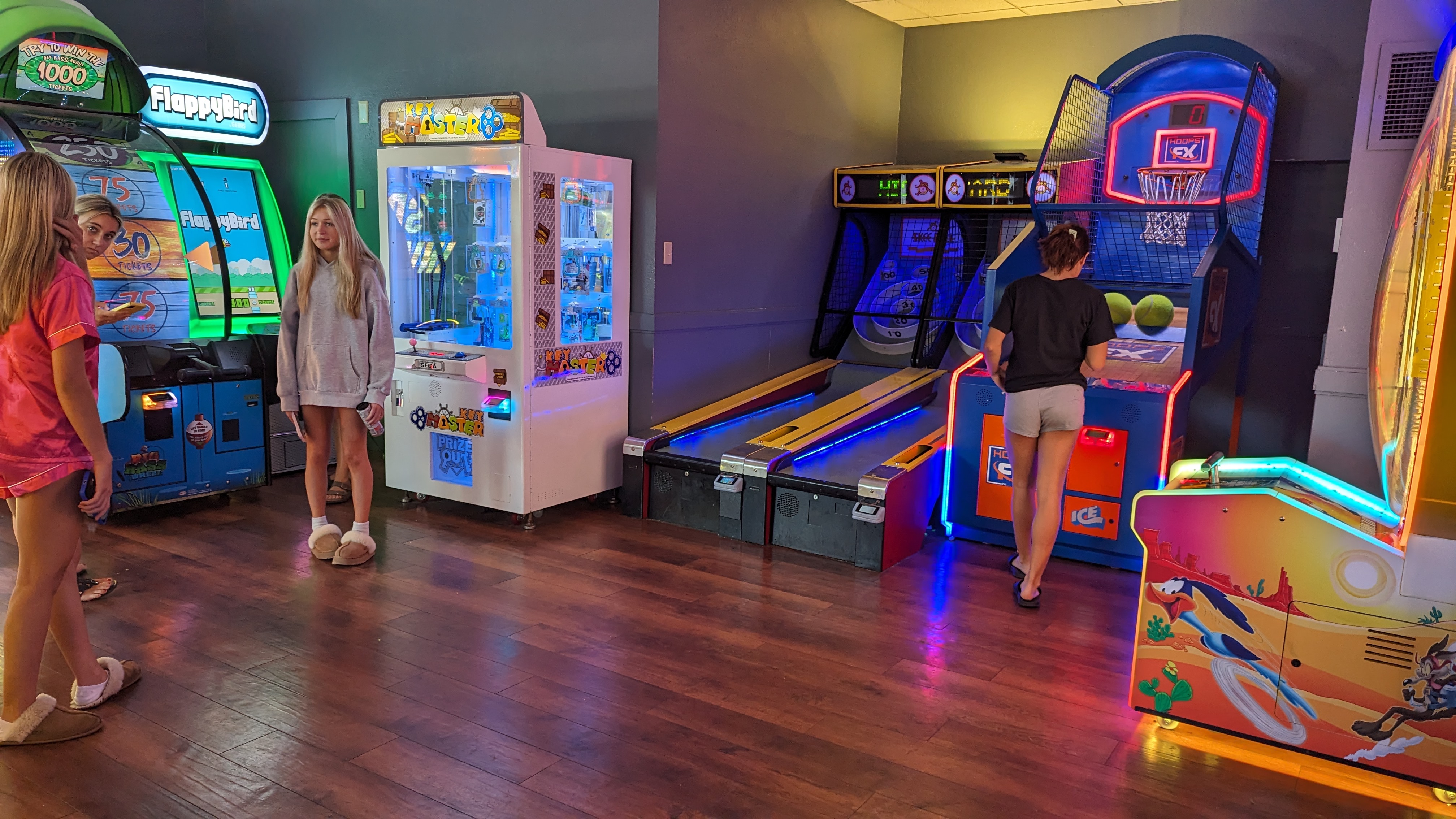 Orlando World Center Marriott amenities activities arcade Orlando World Center Marriott amenities activities arcade