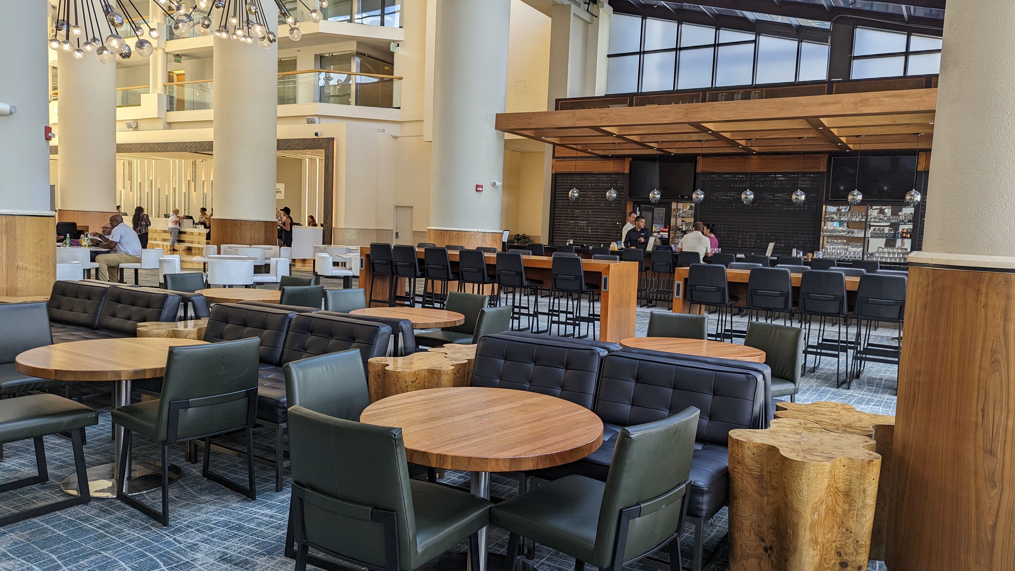 Orlando World Center Marriott food and beverage lobby bar Orlando World Center Marriott food and beverage lobby bar