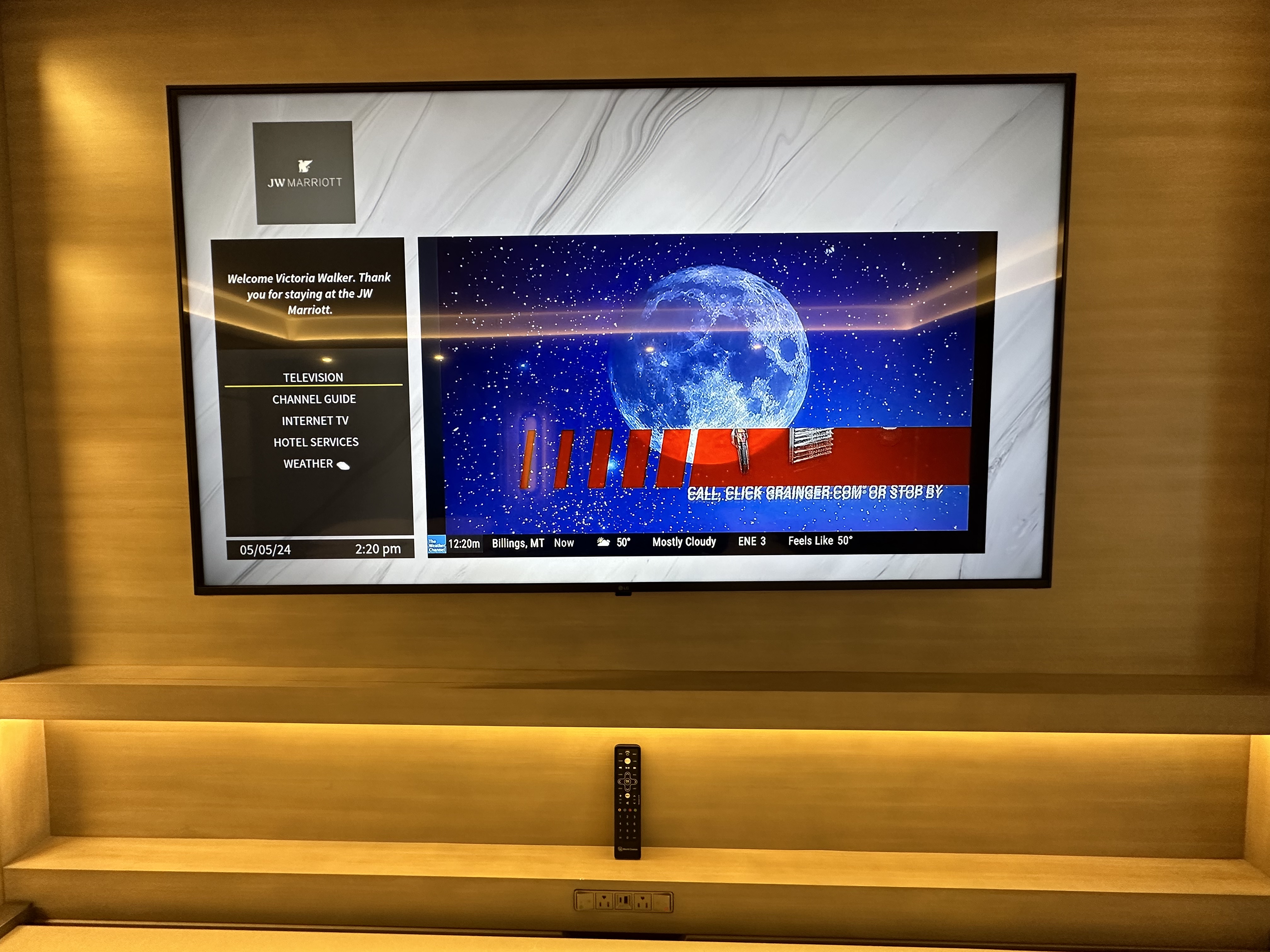 TV JW Marriott SXM