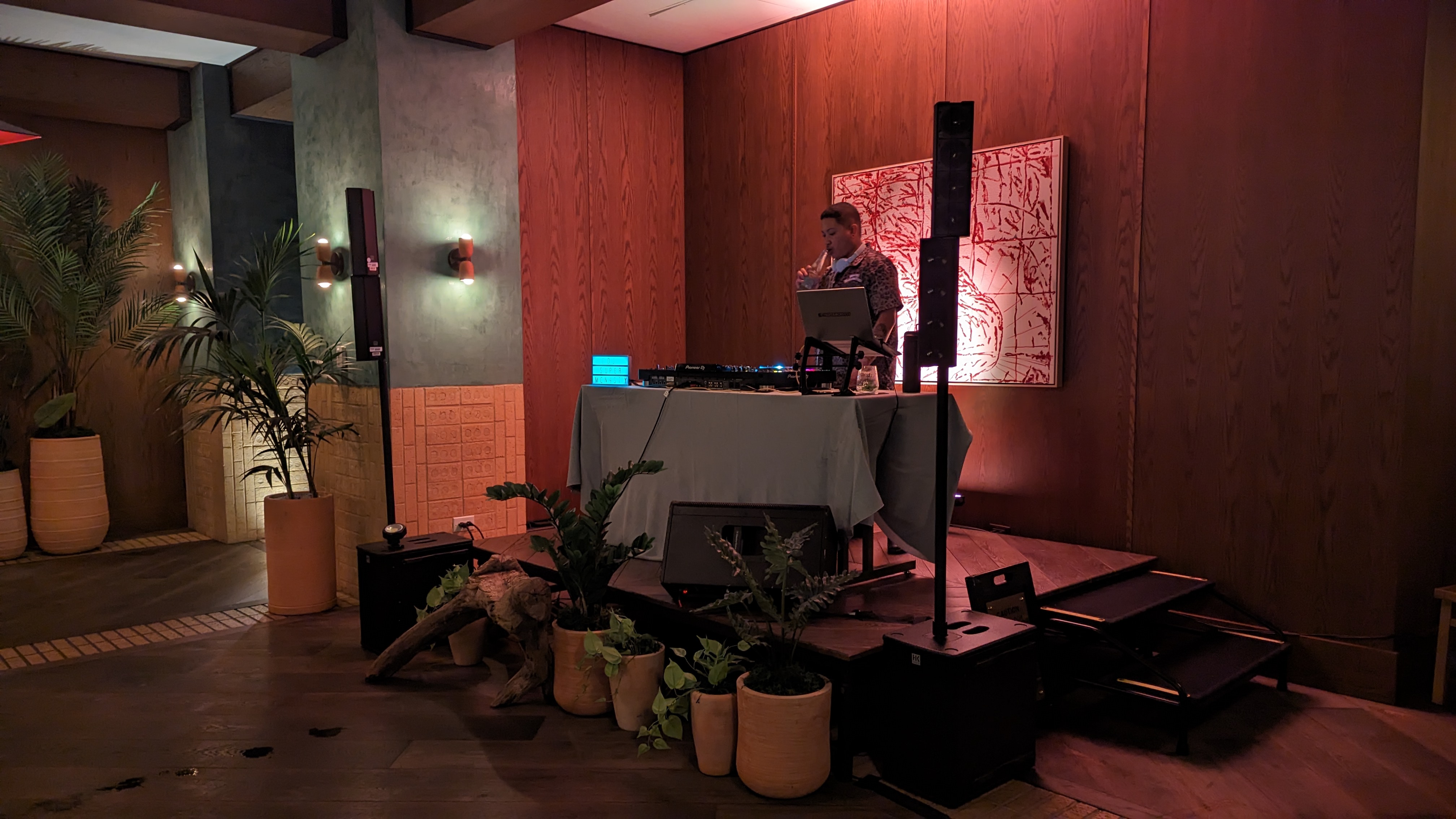 Thompson Austin food and beverage Arriba Abajo DJ Thompson Austin food and beverage Arriba Abajo DJ