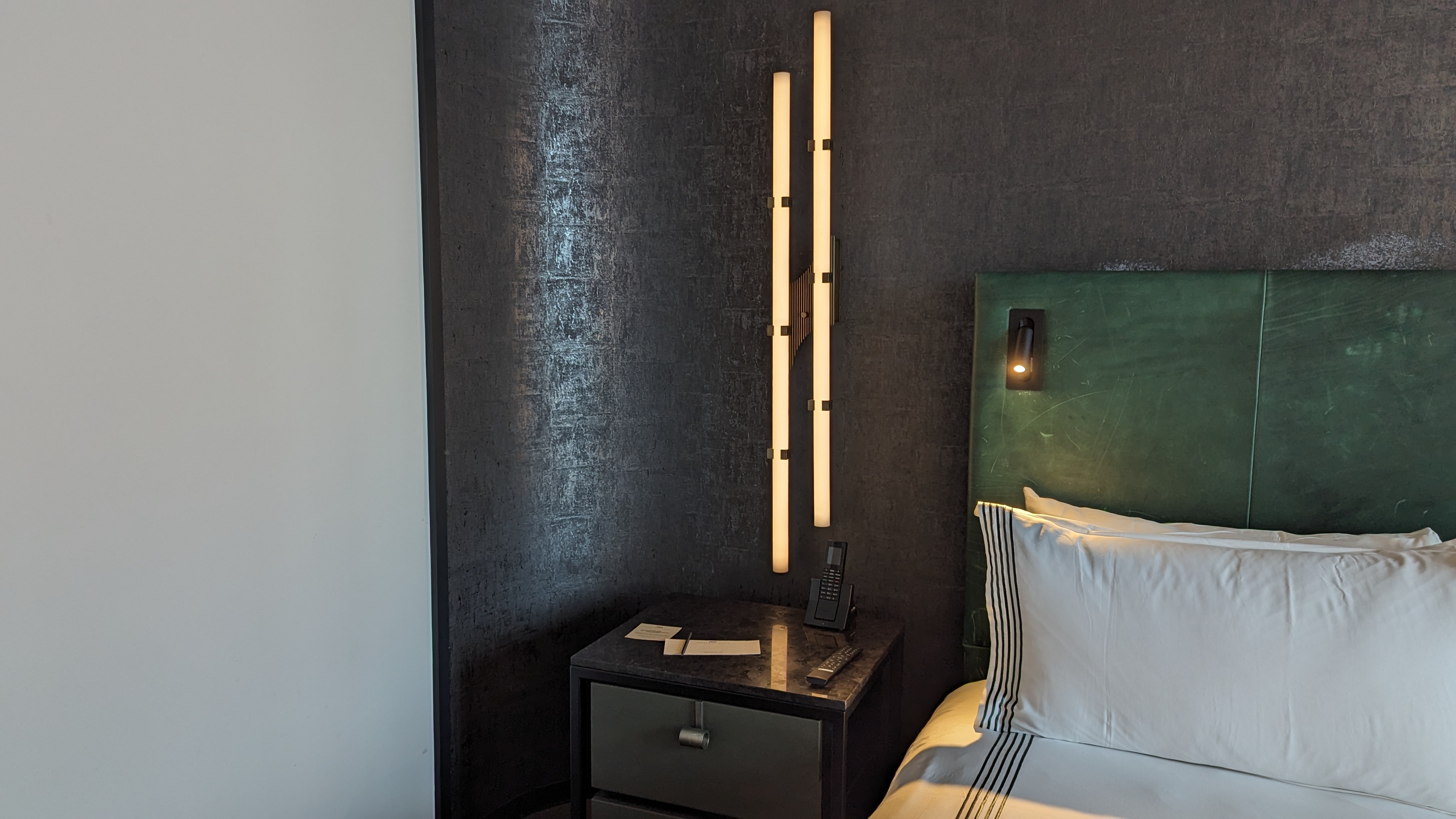 Thompson Austin room bedroom bed lighting Thompson Austin room bedroom bed lighting