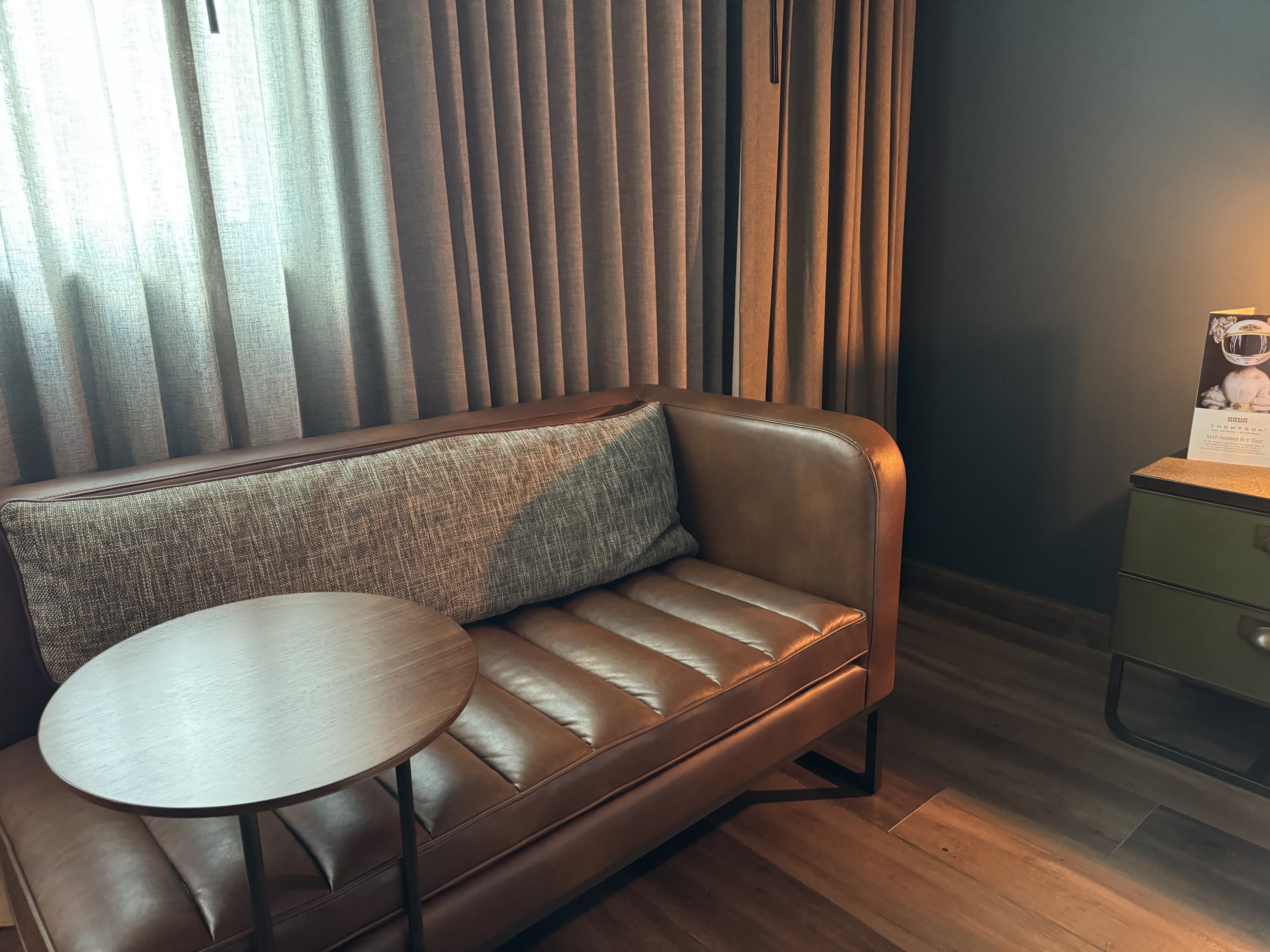 Thompson San Antonio Riverwalk bedroom sofa Thompson San Antonio Riverwalk bedroom sofa