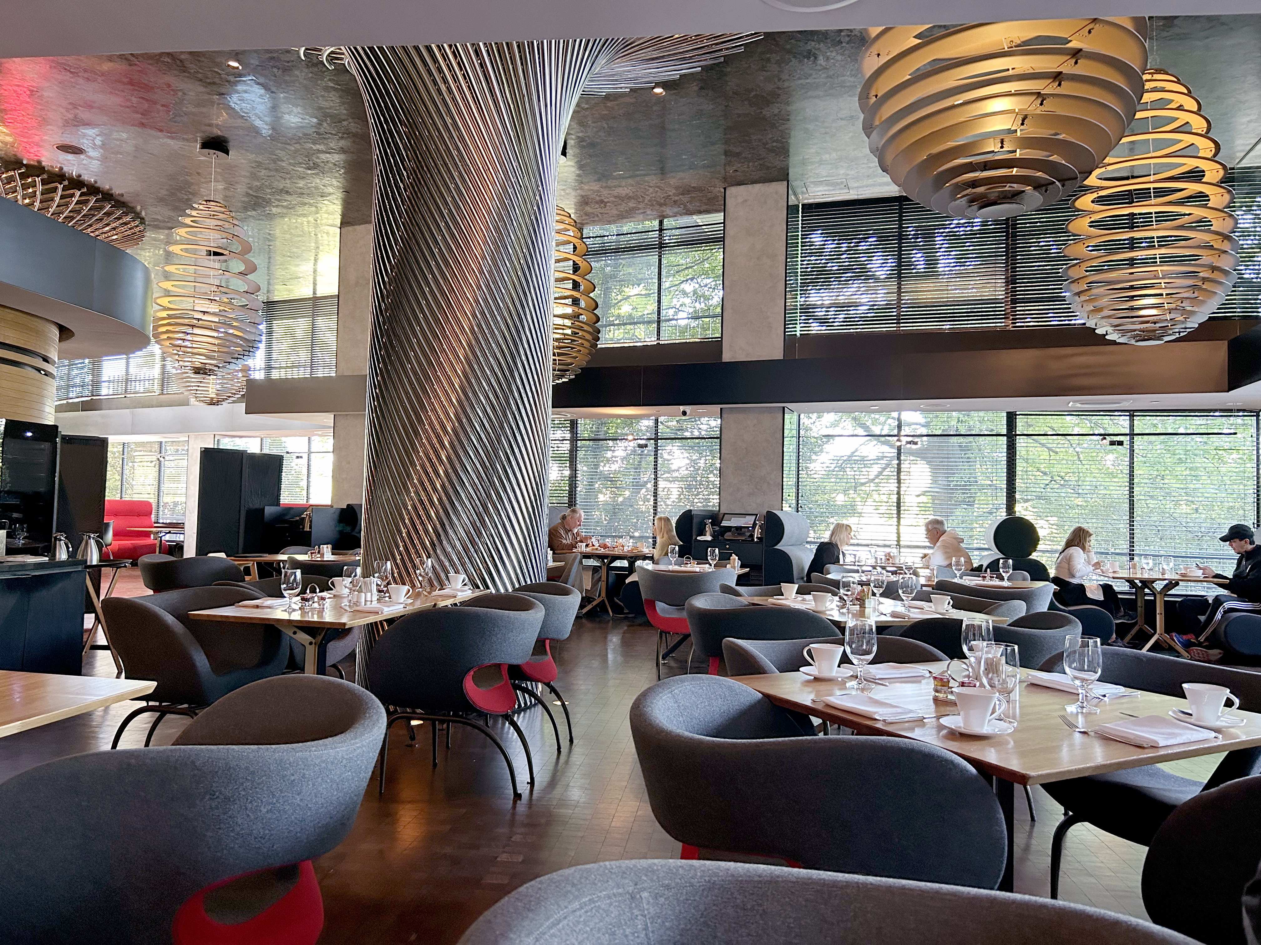 Watergate DC Kingbird seating
