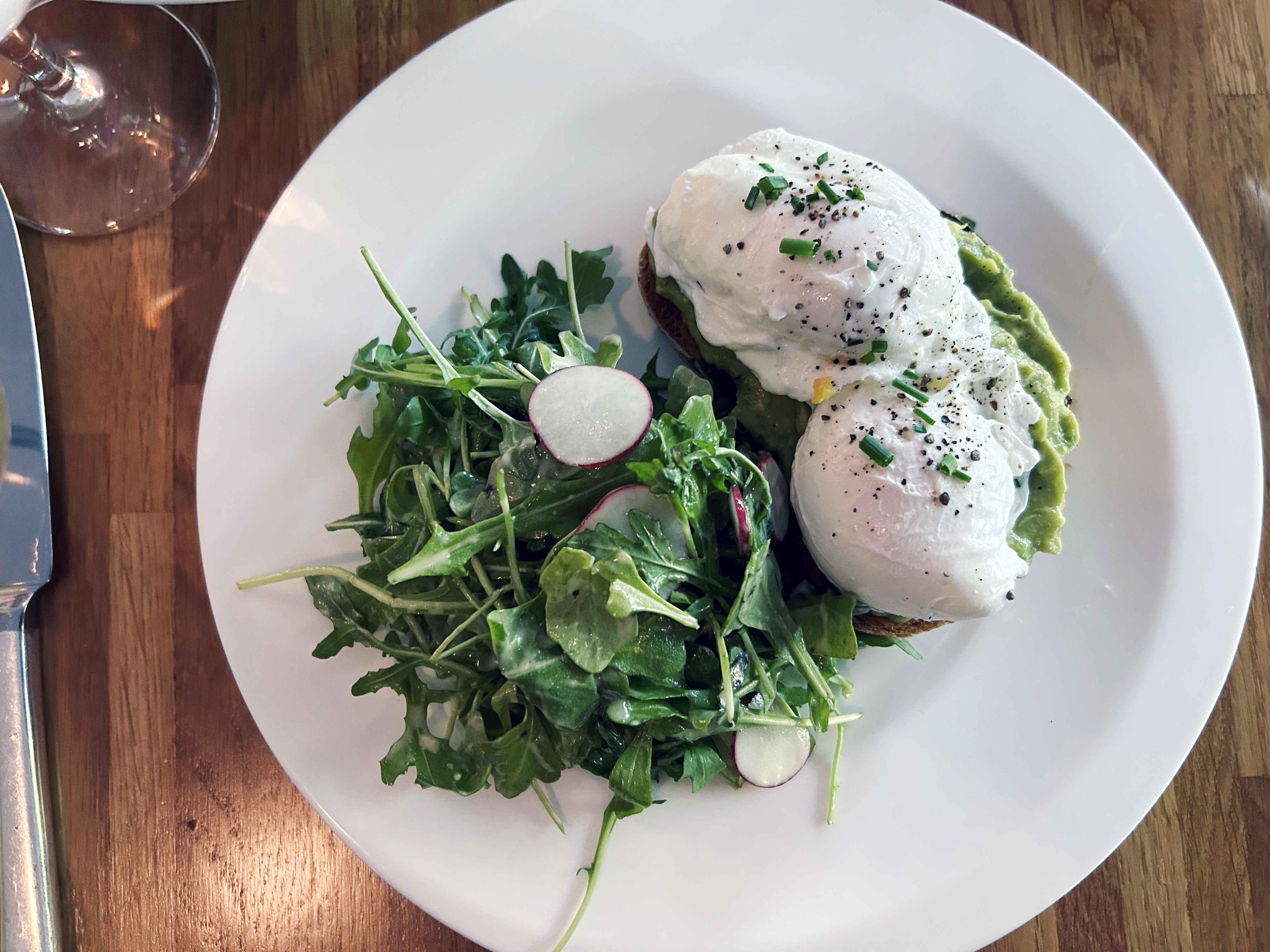 Watergate DC poached eggs avocado