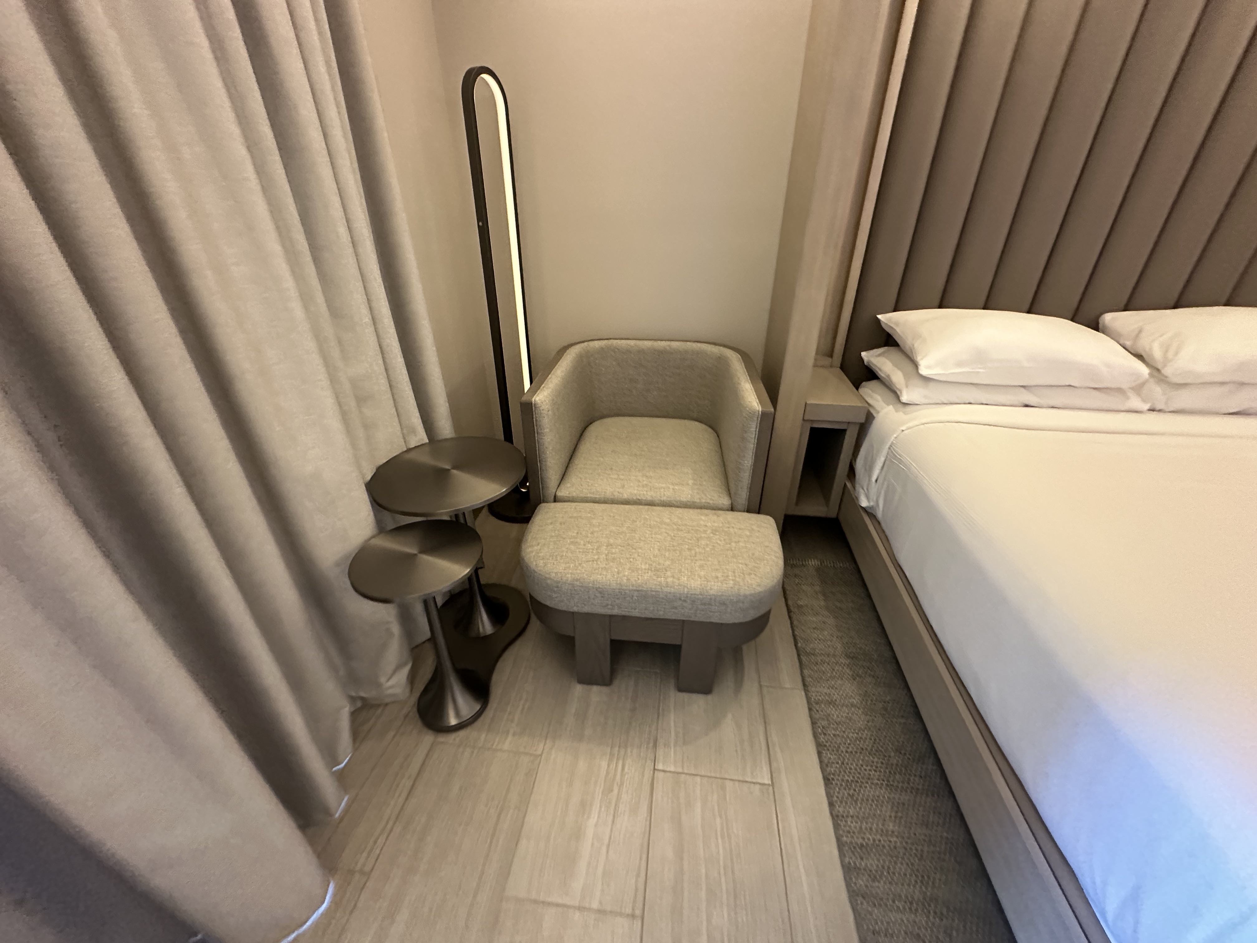 seating JW Marriott SXM