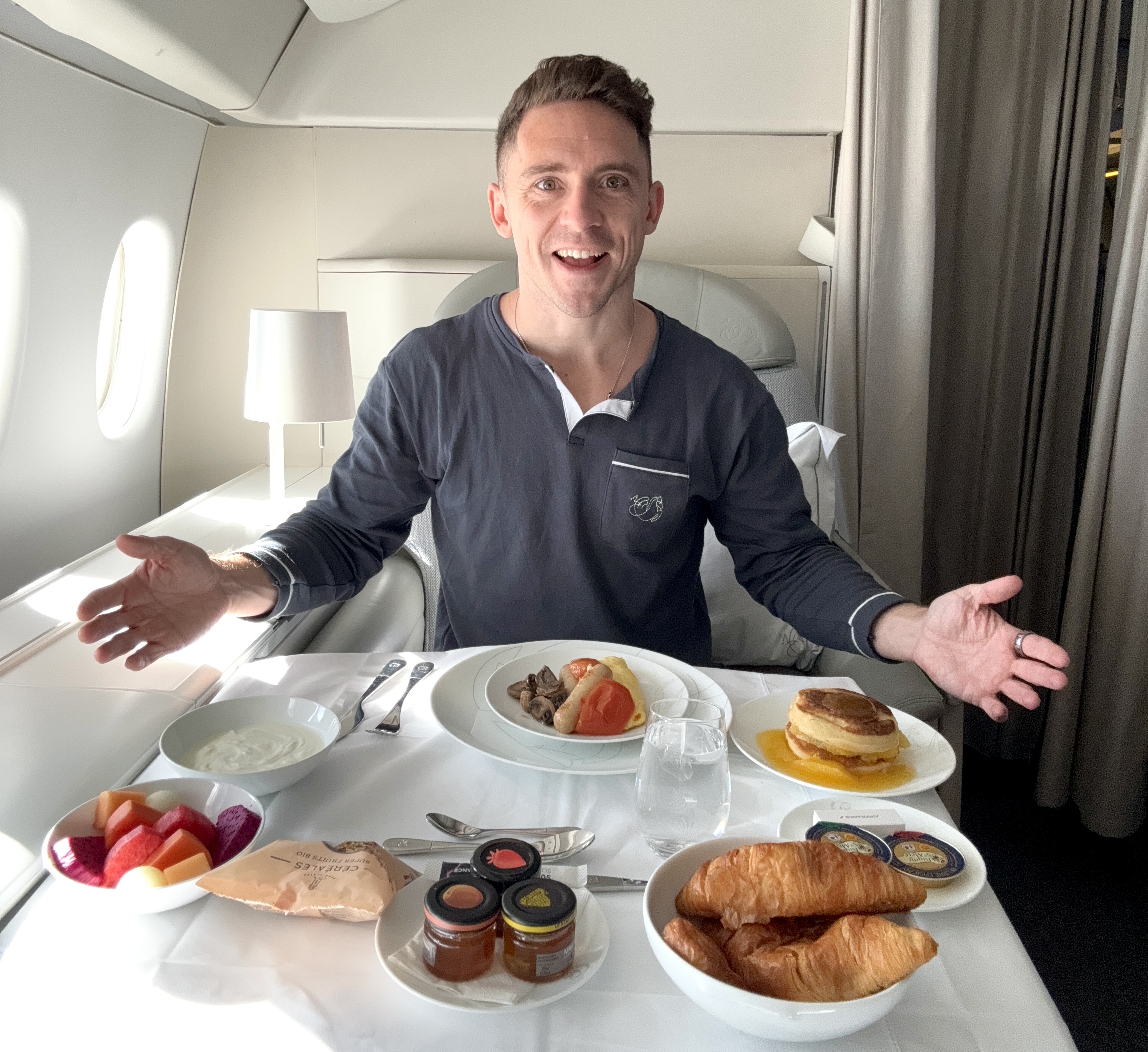 Air France La Premiere pyjamas and breakfast