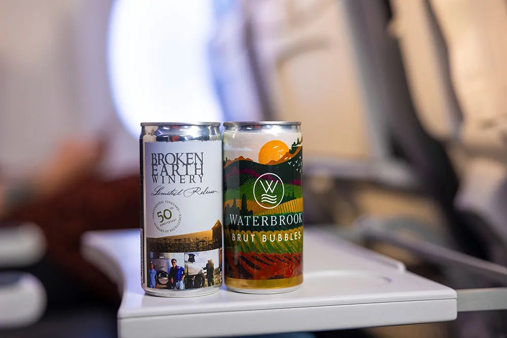 Alaska Main Cabin Beverages Alaska Main Cabin Beverages