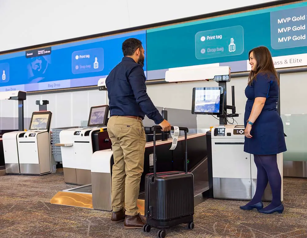 Alaska Airlines bag check agent Alaska Airlines SFO T1 elite drop bag