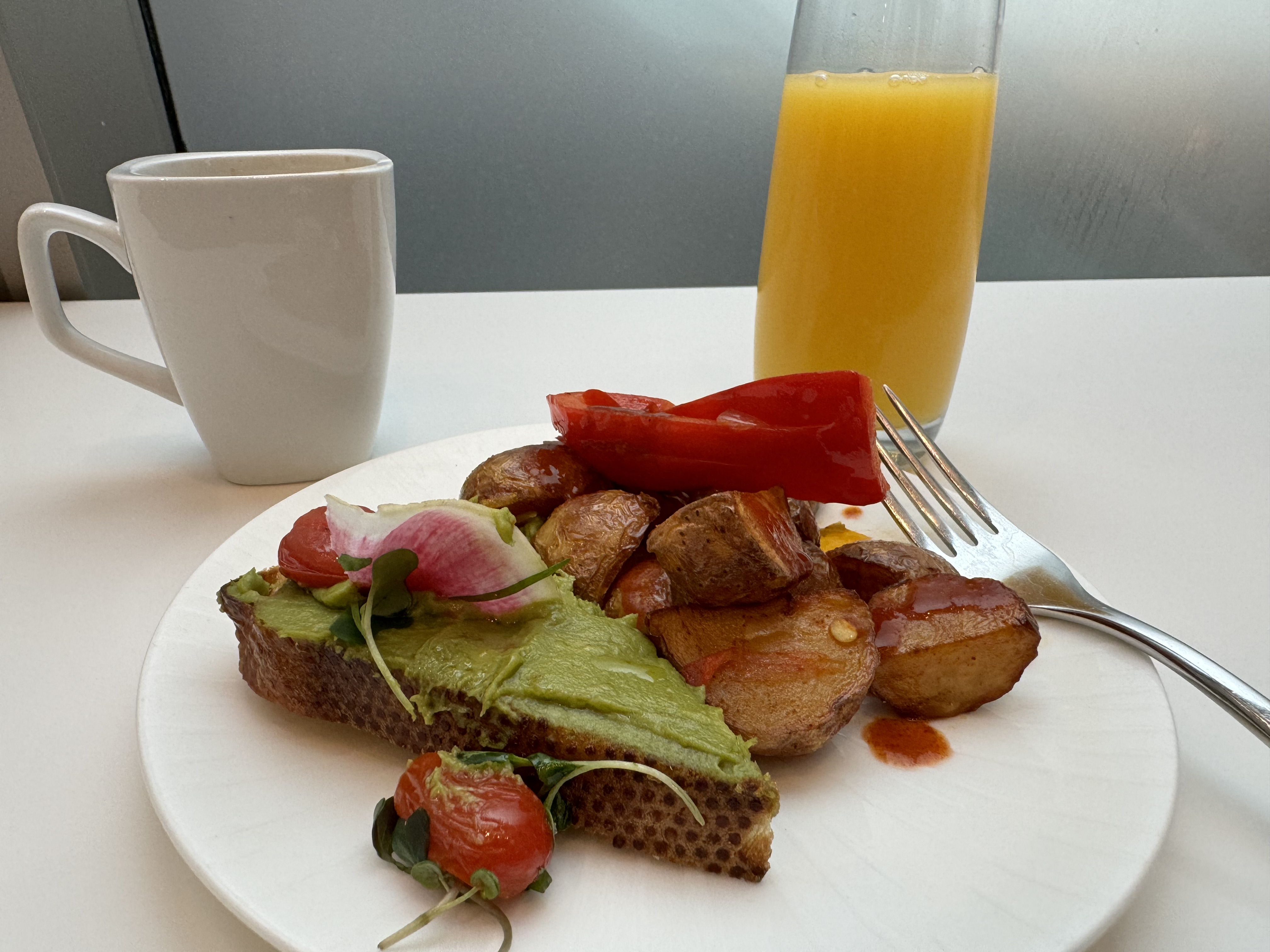 Amex Centurion Lounge LAX breakfast Amex Centurion Lounge LAX breakfast