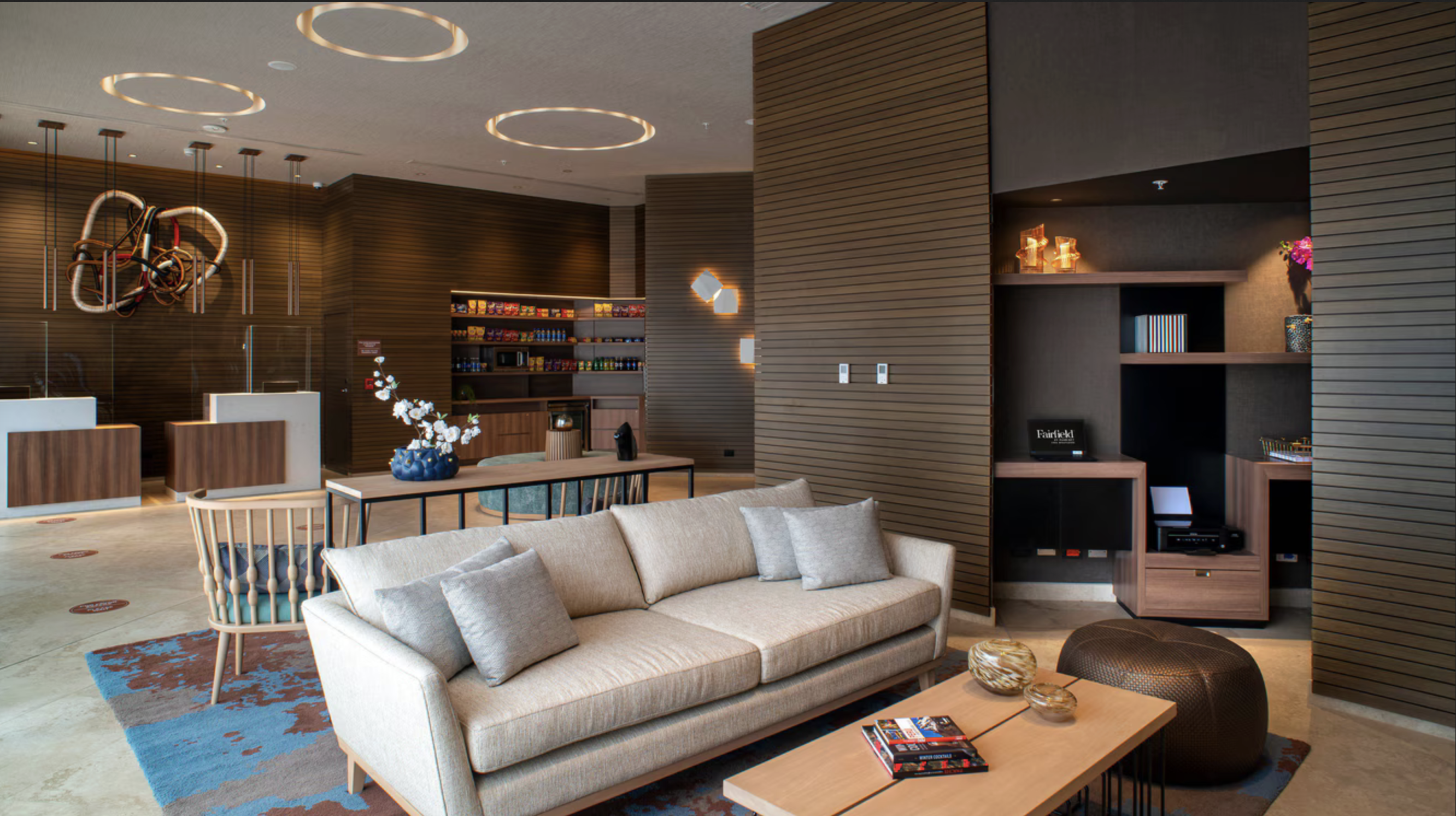 Fairfield Lima Miraflores lobby Fairfield Lima Miraflores lobby