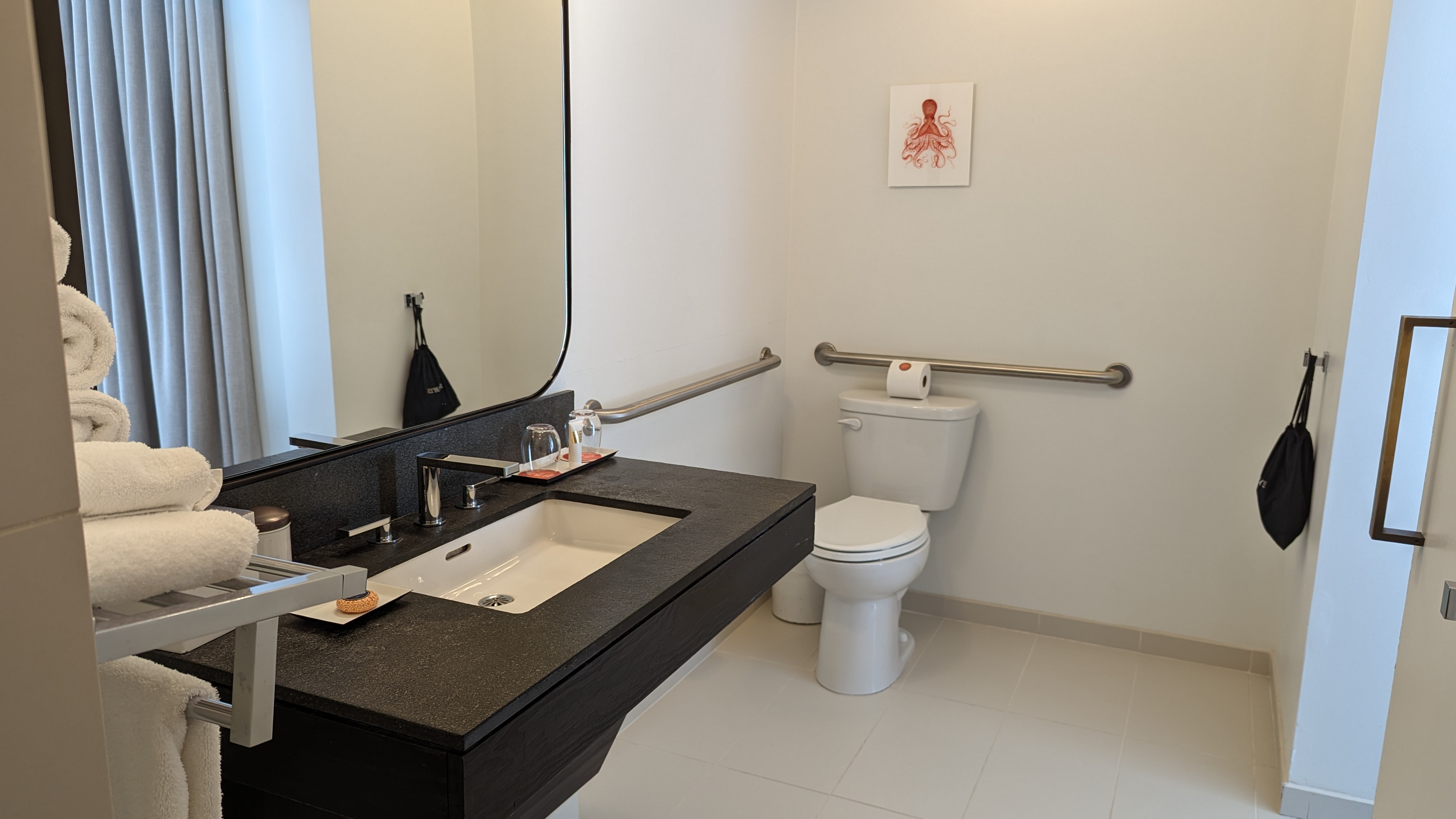 Hotel Kabuki San Francisco guest room bathroom toilet accessible toilet Hotel Kabuki San Francisco guest room bathroom toilet accessible toilet