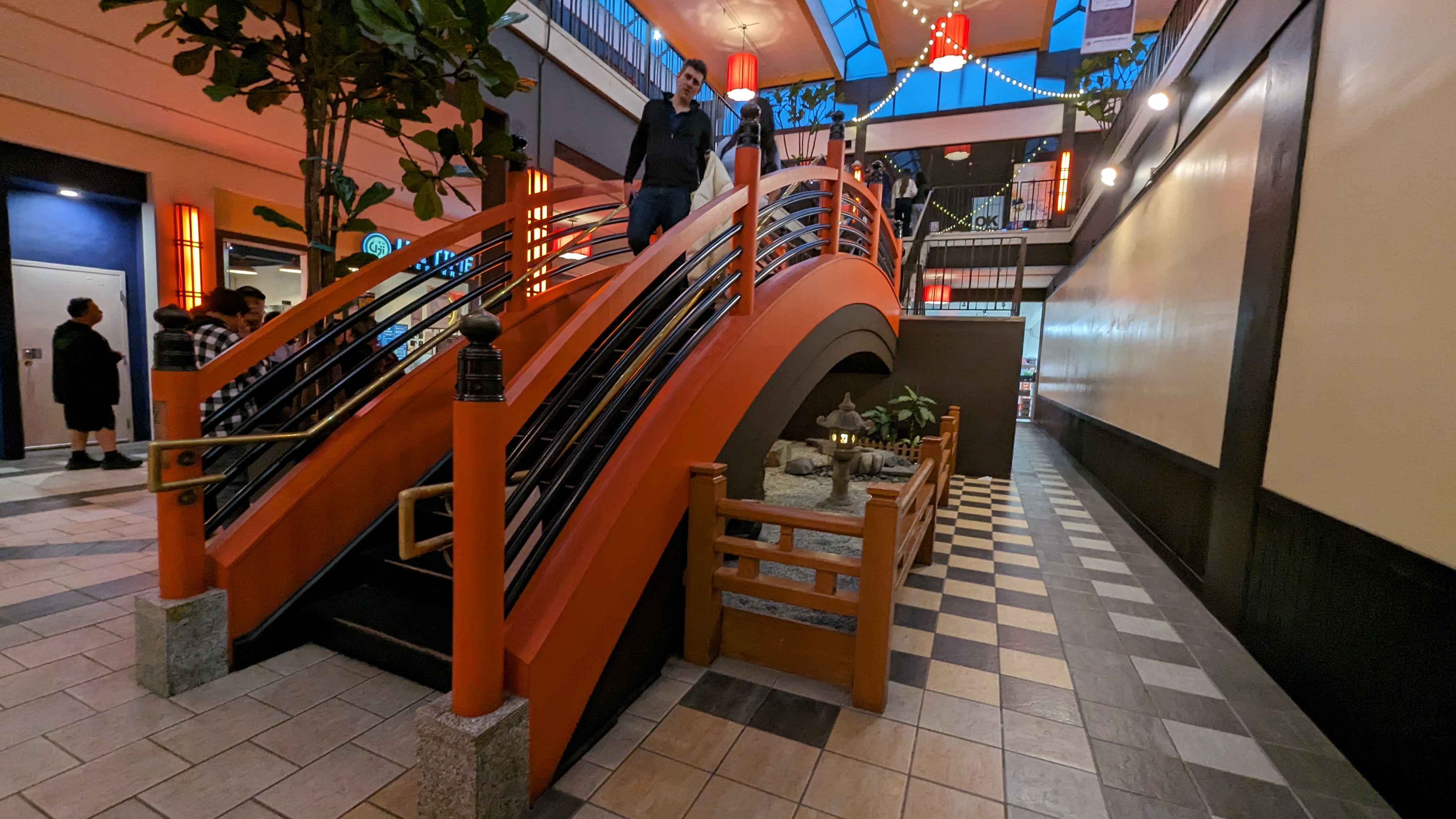 Hotel Kabuki San Francisco location Japantown mall Hotel Kabuki San Francisco location Japantown mall