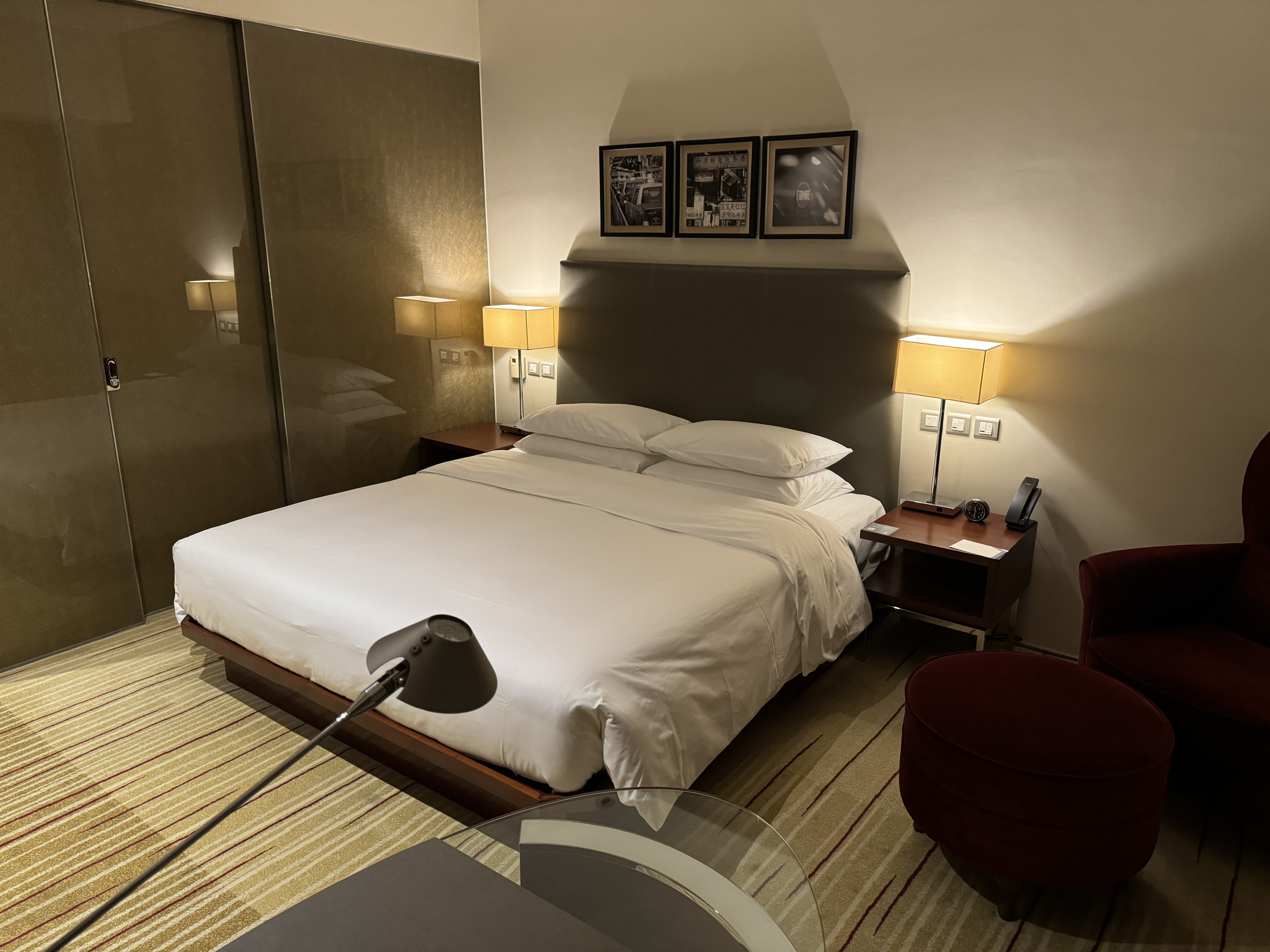 Hyatt Regency Hong Kong Tsim Sha Tsui bedroom view from desk