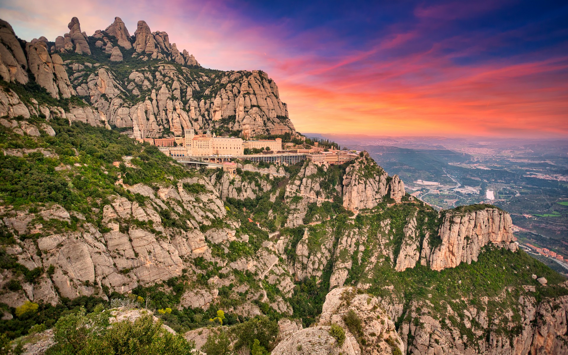 Montserrat Montserrat