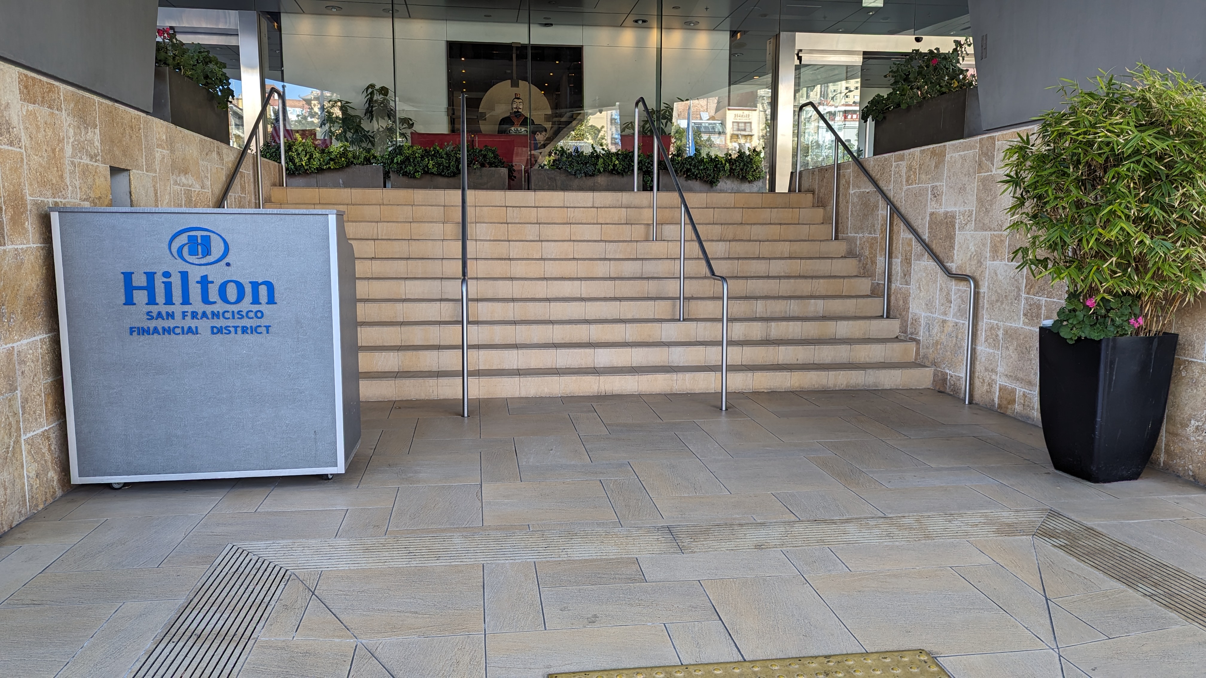 San Francisco Hilton Financial District front steps San Francisco Hilton Financial District front steps