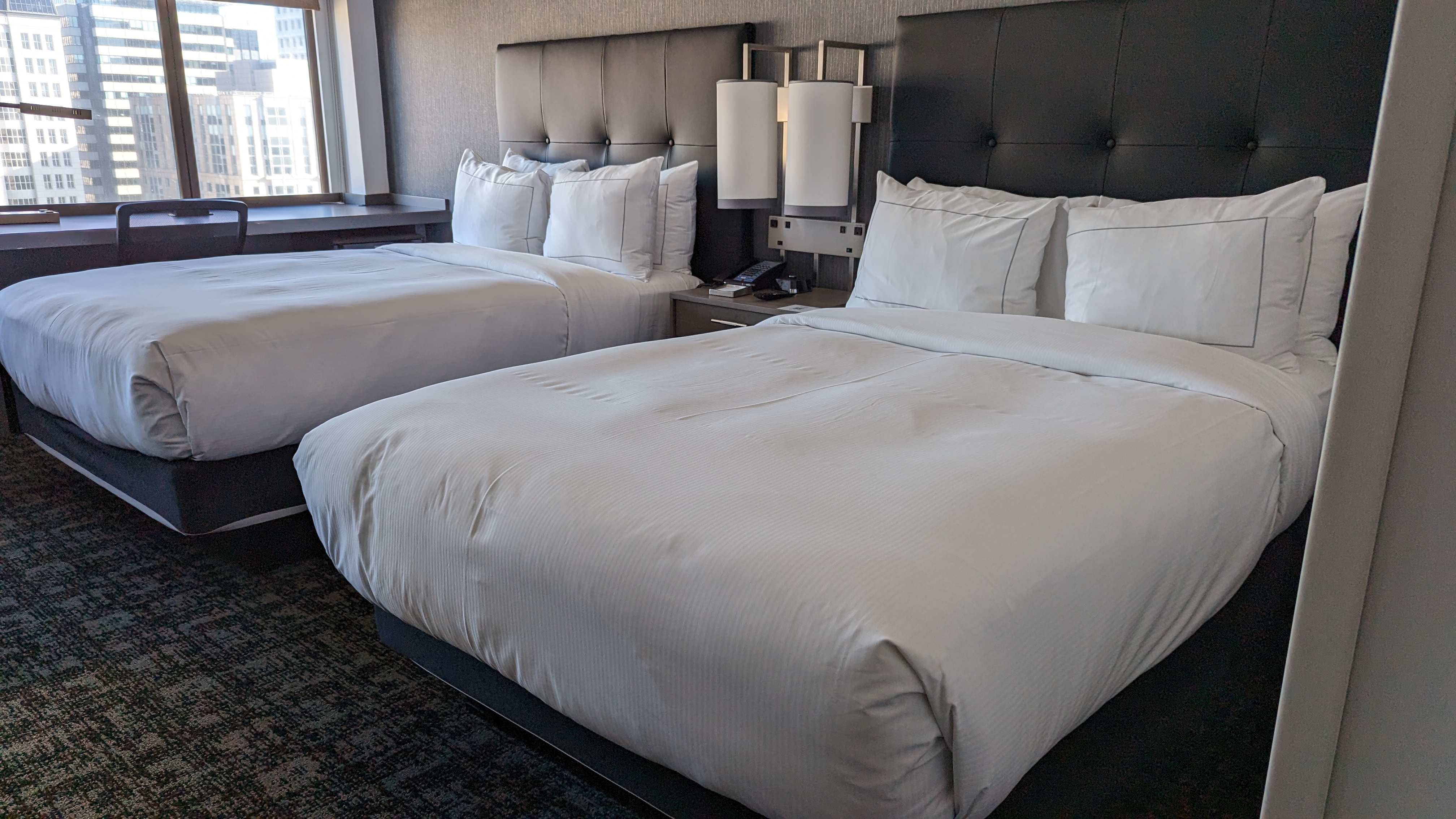 San Francisco Hilton Financial District guestroom beds San Francisco Hilton Financial District guestroom beds