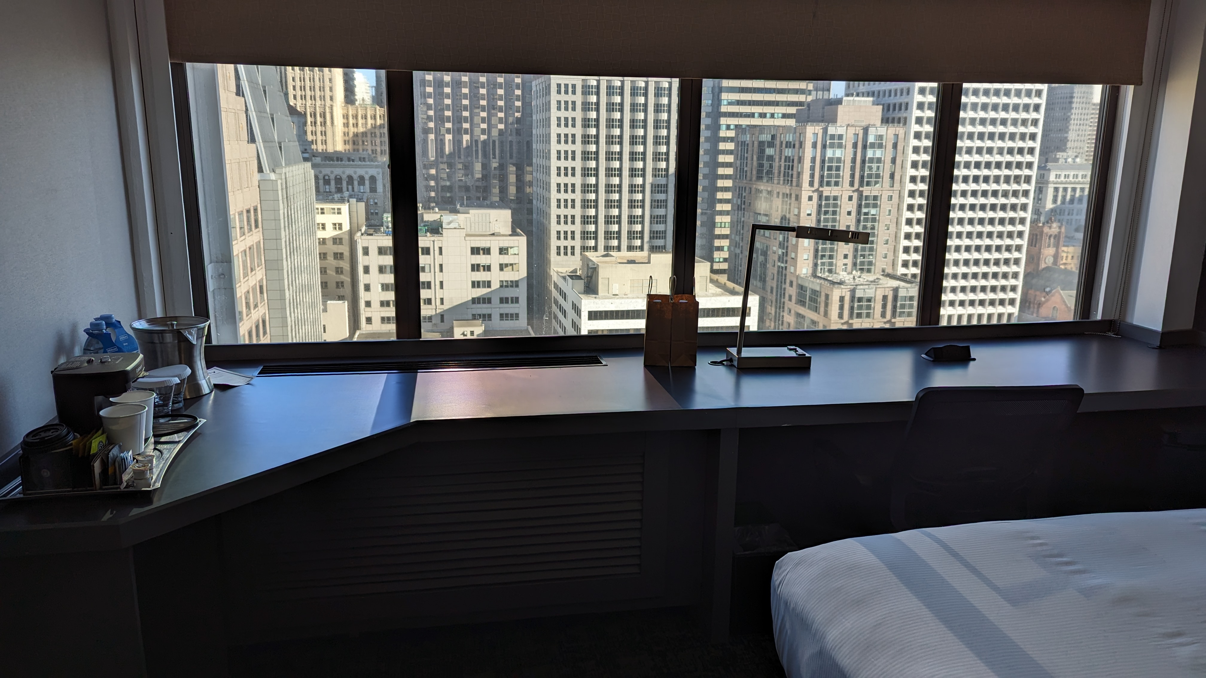 San Francisco Hilton Financial District guestroom desk and view San Francisco Hilton Financial District guestroom desk and view