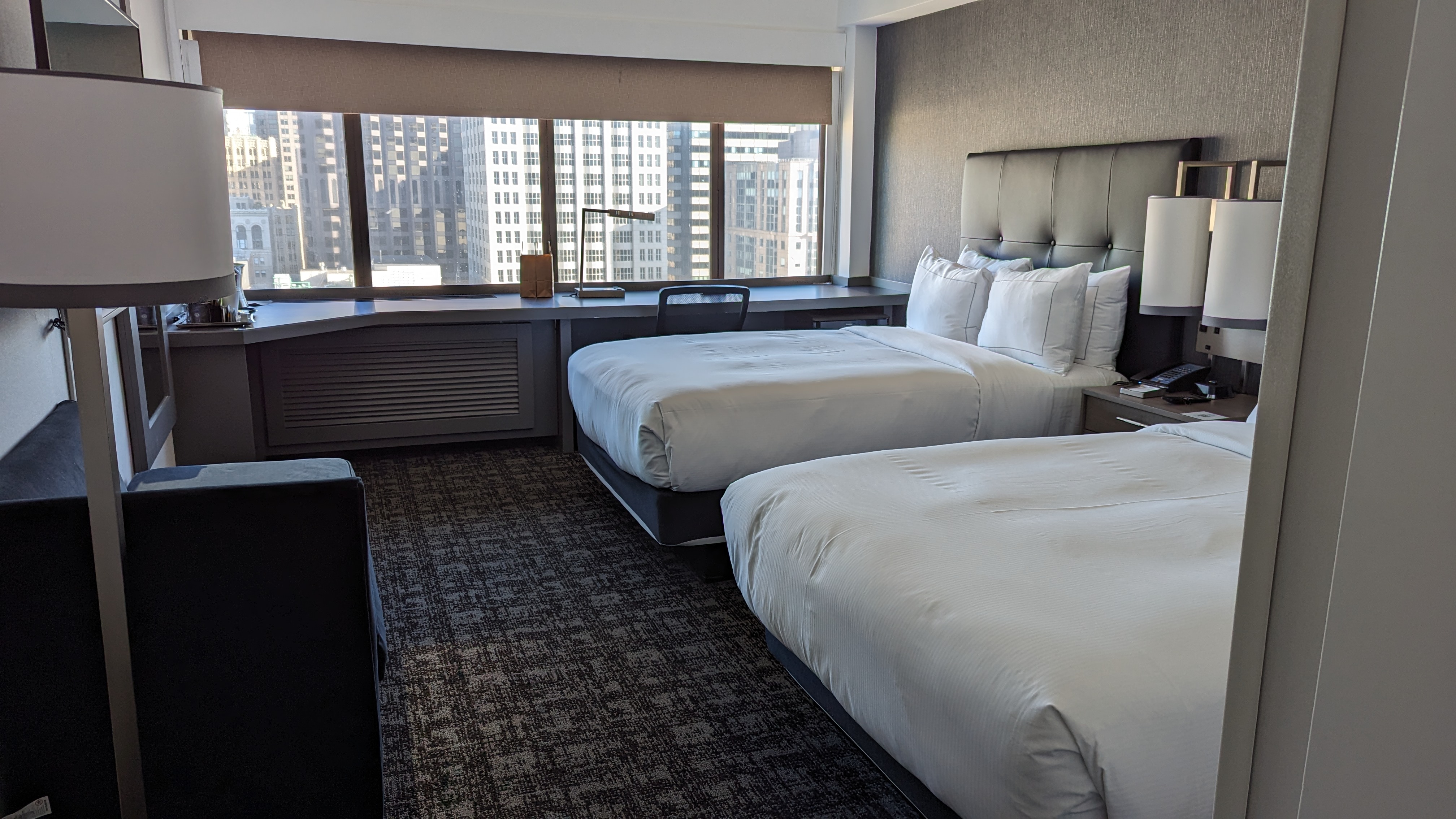 San Francisco Hilton Financial District guestroom San Francisco Hilton Financial District guestroom
