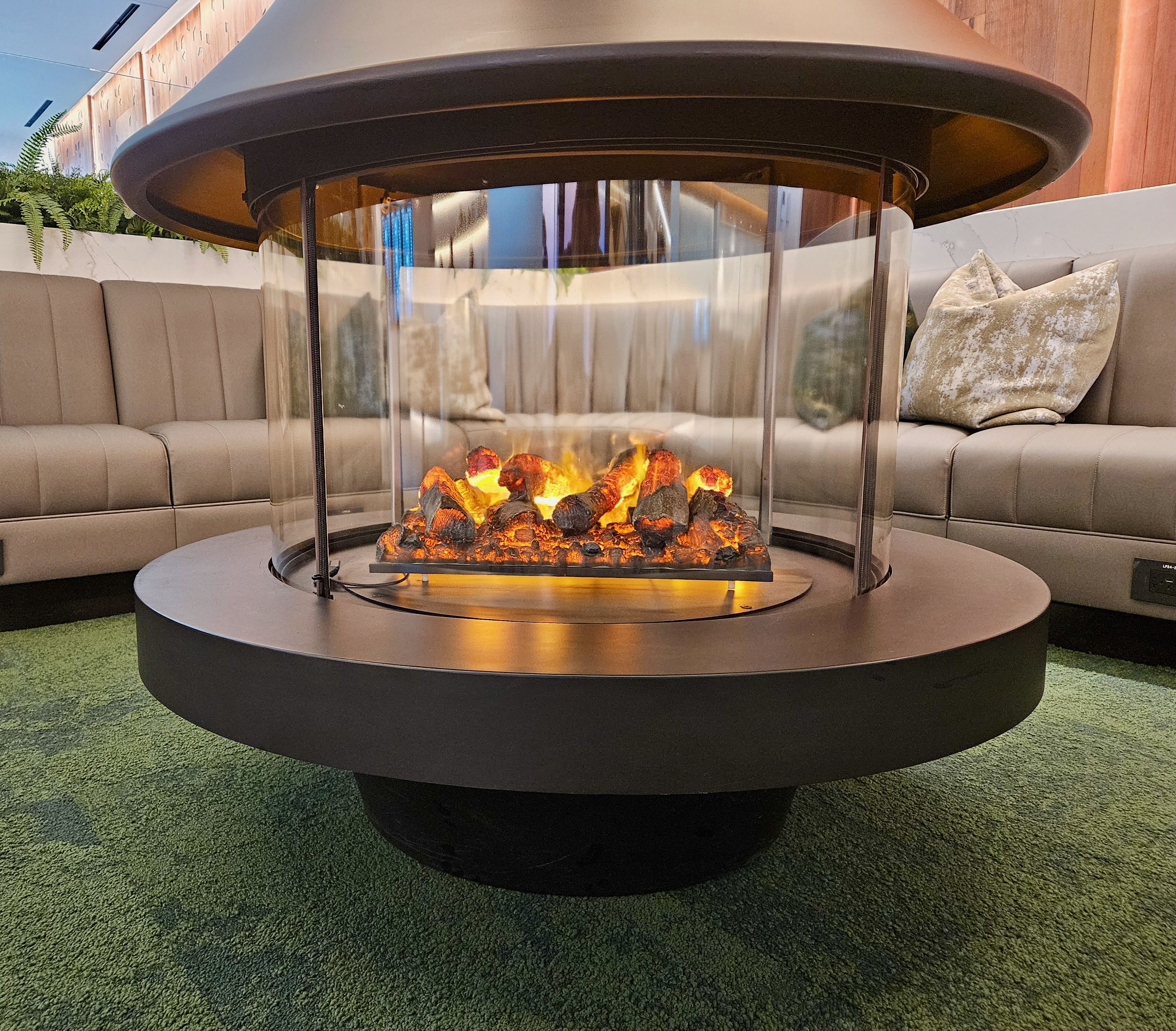 The Club SFO fire pit